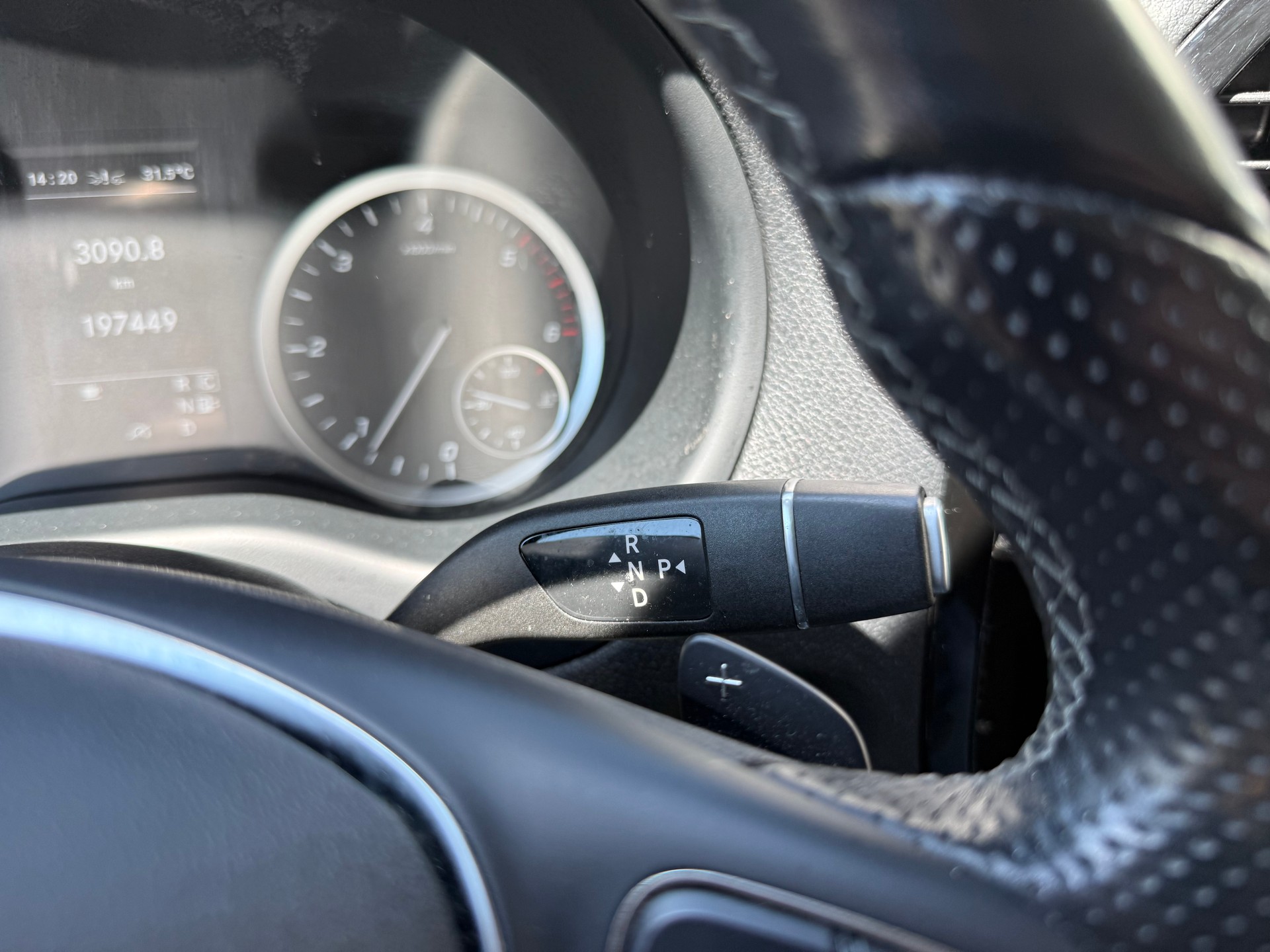 MERCEDES-BENZ Vito 116 CDI Lang Pro Tourer 4Matic 9G-Tronic 5-Plätzer-image-14