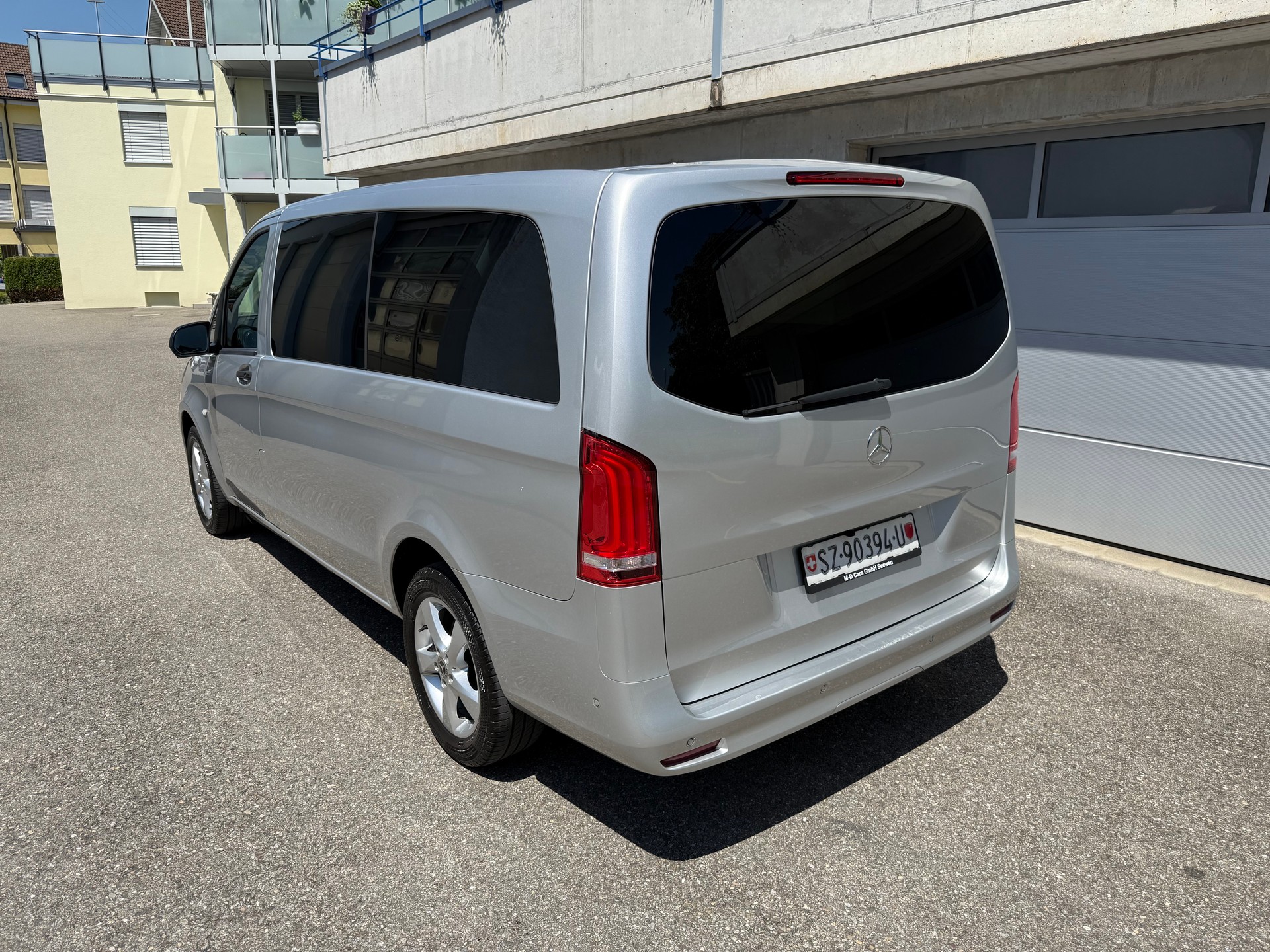 MERCEDES-BENZ Vito 116 CDI Lang Pro Tourer 4Matic 9G-Tronic 5-Plätzer-image-5