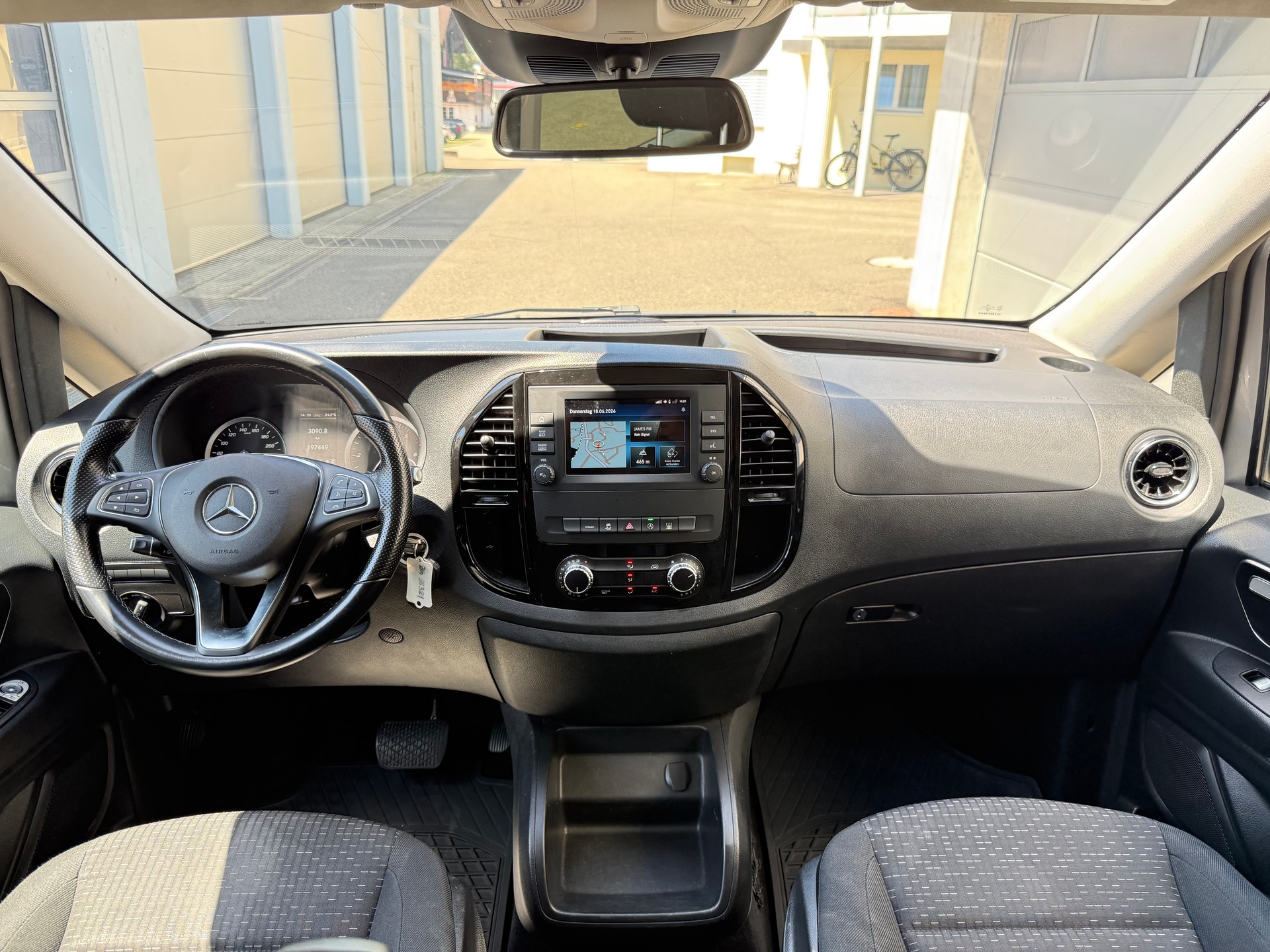 MERCEDES-BENZ Vito 116 CDI Lang Pro Tourer 4Matic 9G-Tronic 5-Plätzer-image-20