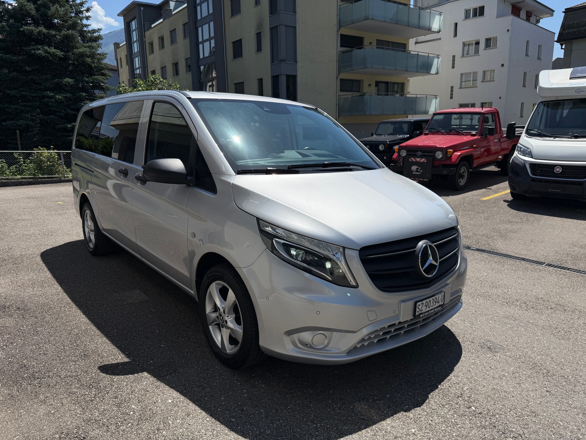MERCEDES-BENZ Vito 116 CDI Lang Pro Tourer 4Matic 9G-Tronic 5-Plätzer-showroom-element-2