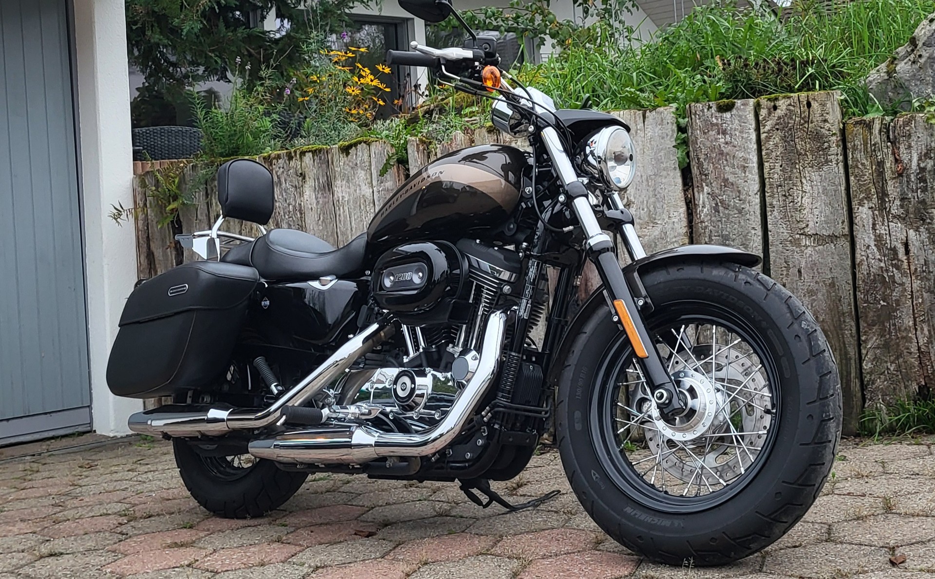 HARLEY-DAVIDSON XL 1200 C Sportster Custom ABS-image-2
