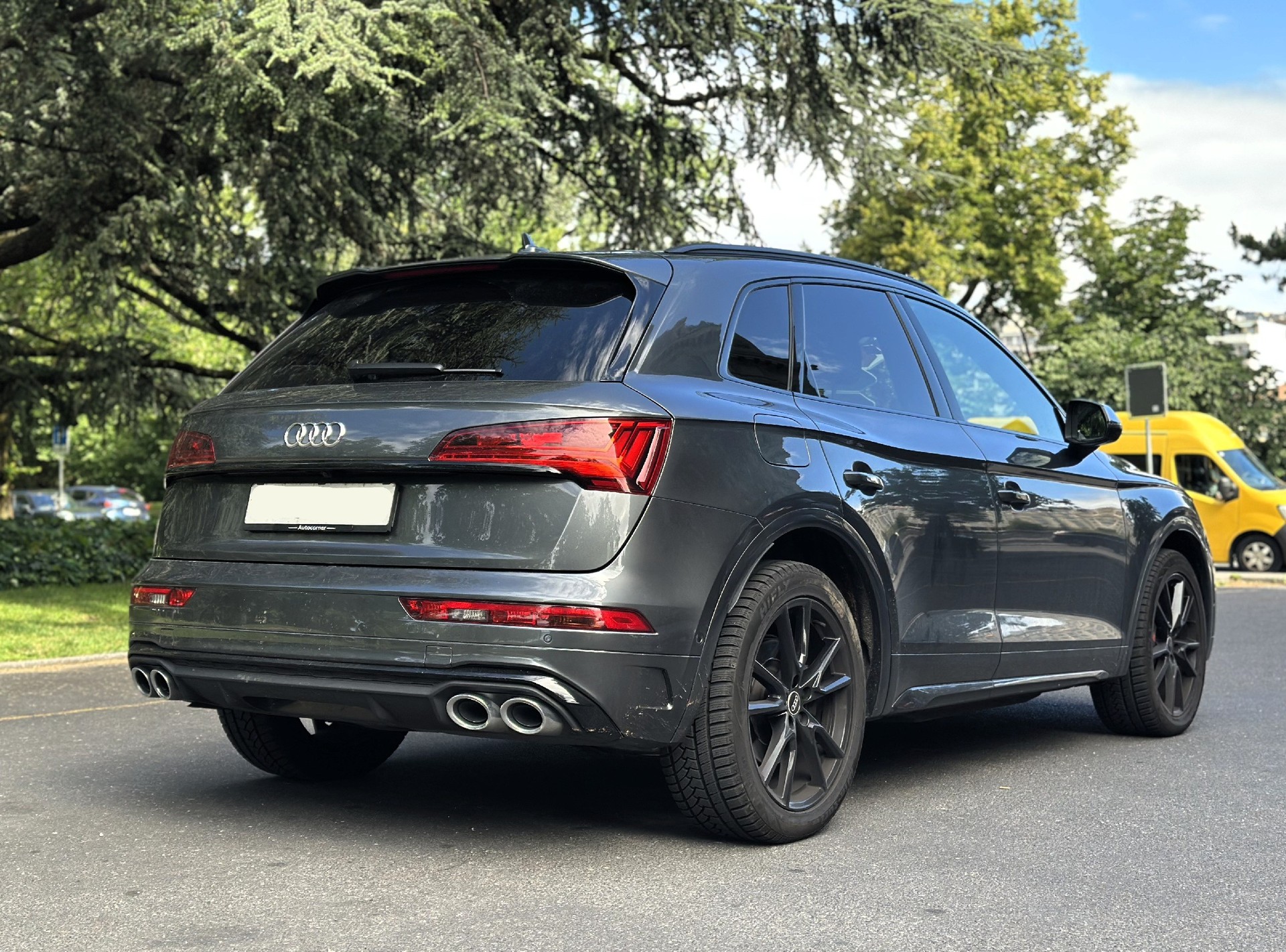 AUDI SQ5 TDI quattro tiptronic-showroom-element-1