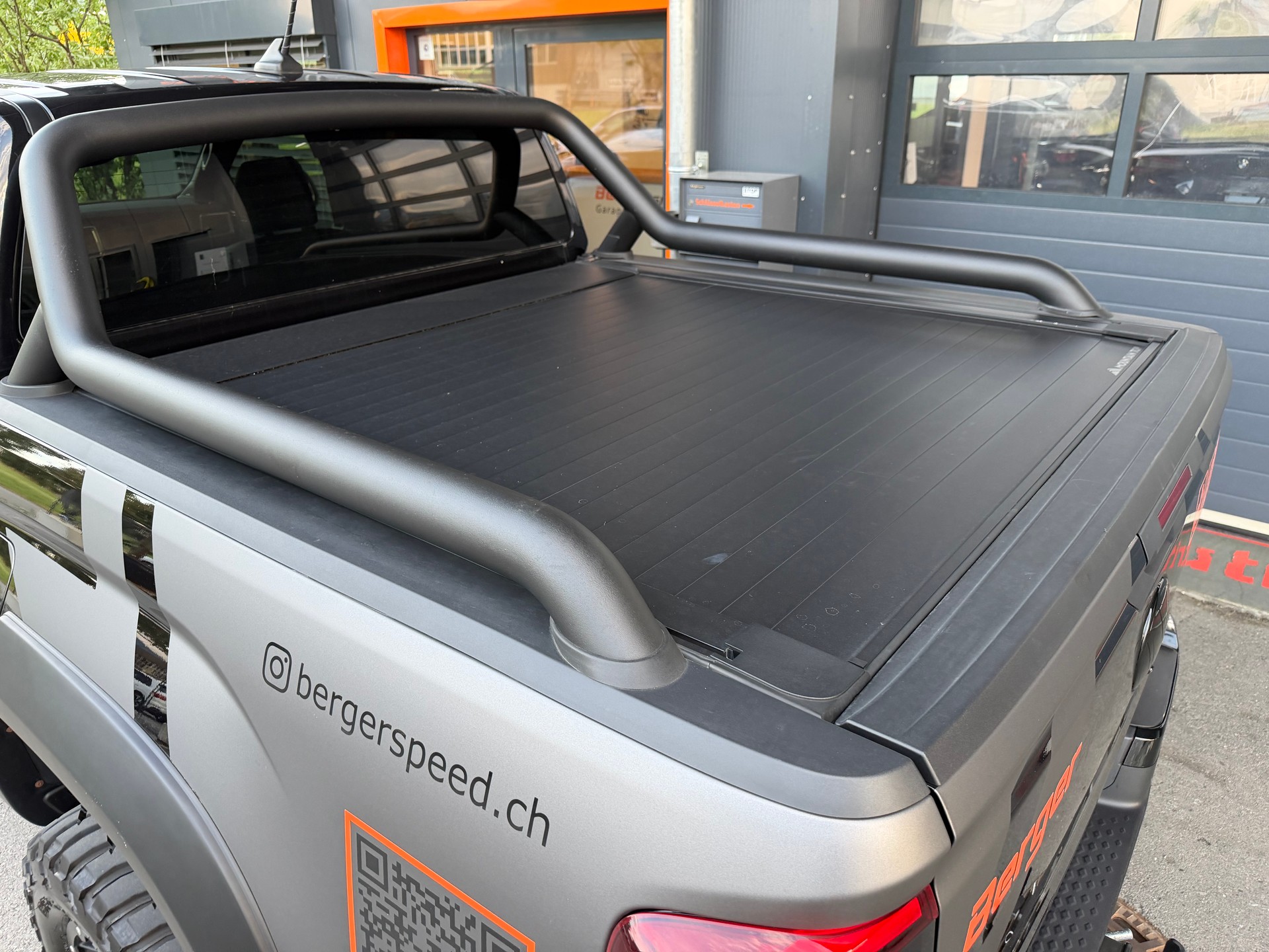 VW Amarok 3.0TDI Aventura Winter 1-image-9