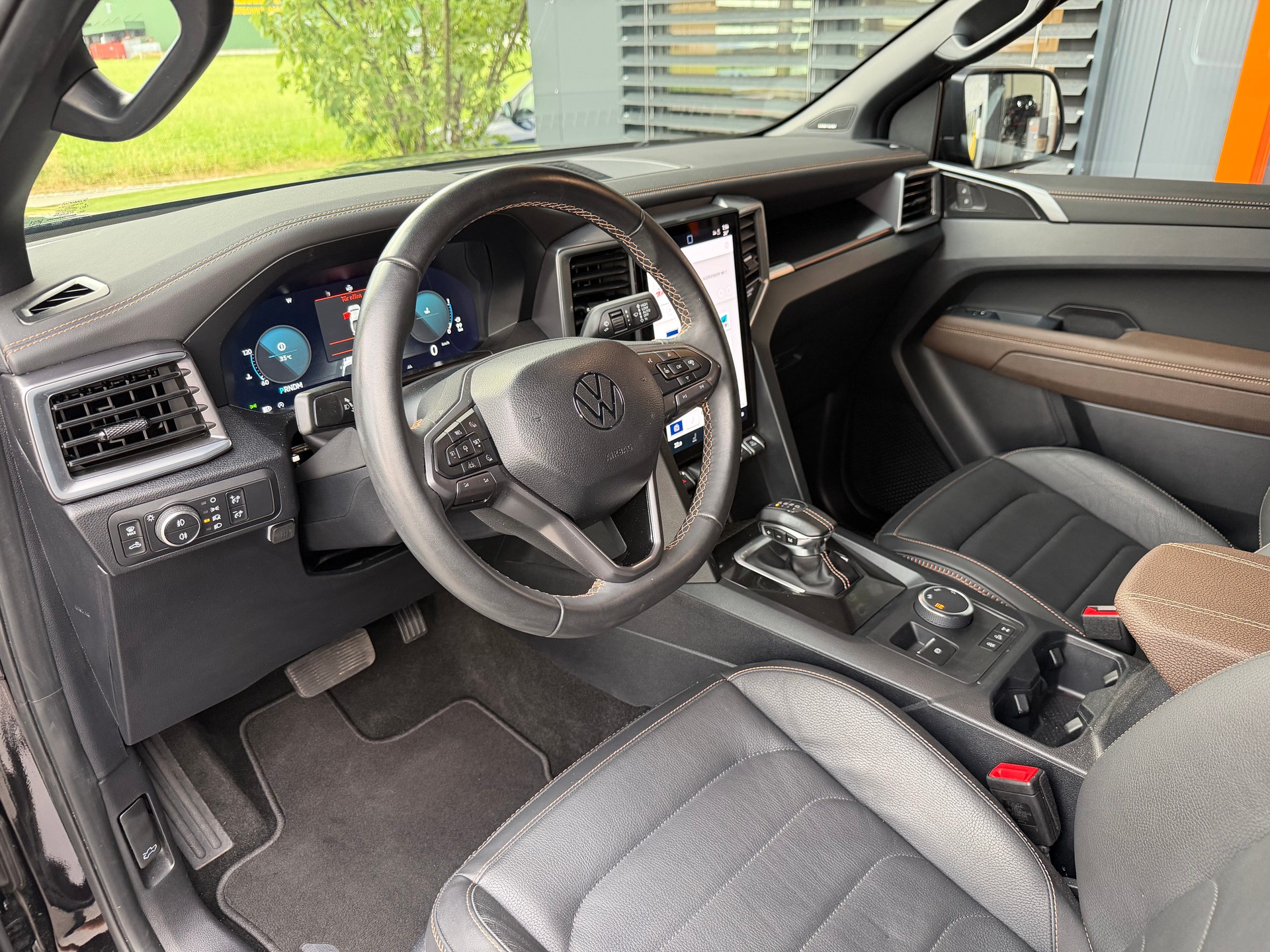 VW Amarok 3.0TDI Aventura Winter 1-image-14
