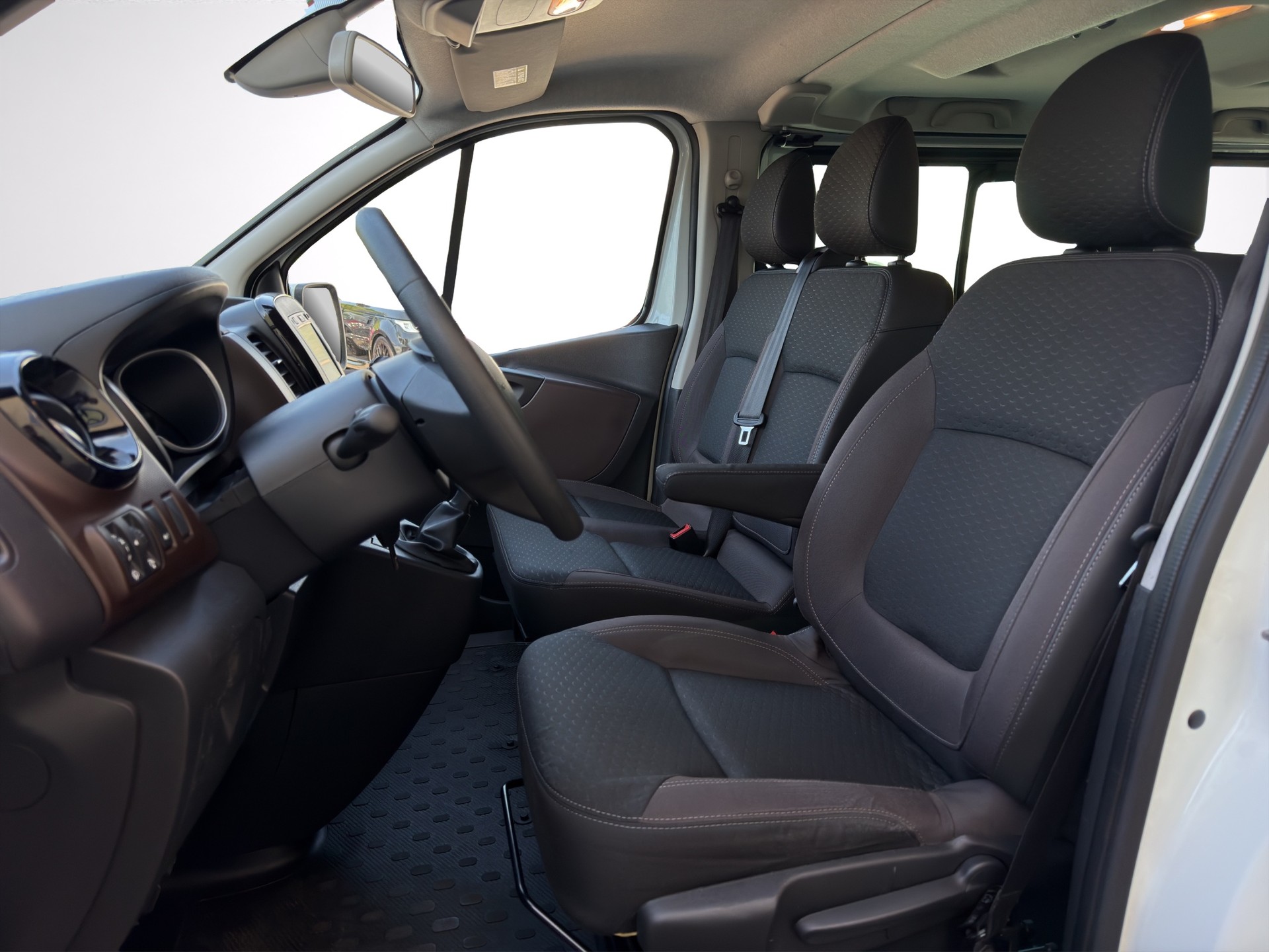 FIAT Talento 29 2.0 Eco L2H1 8/9 Plätze Swiss-image-9