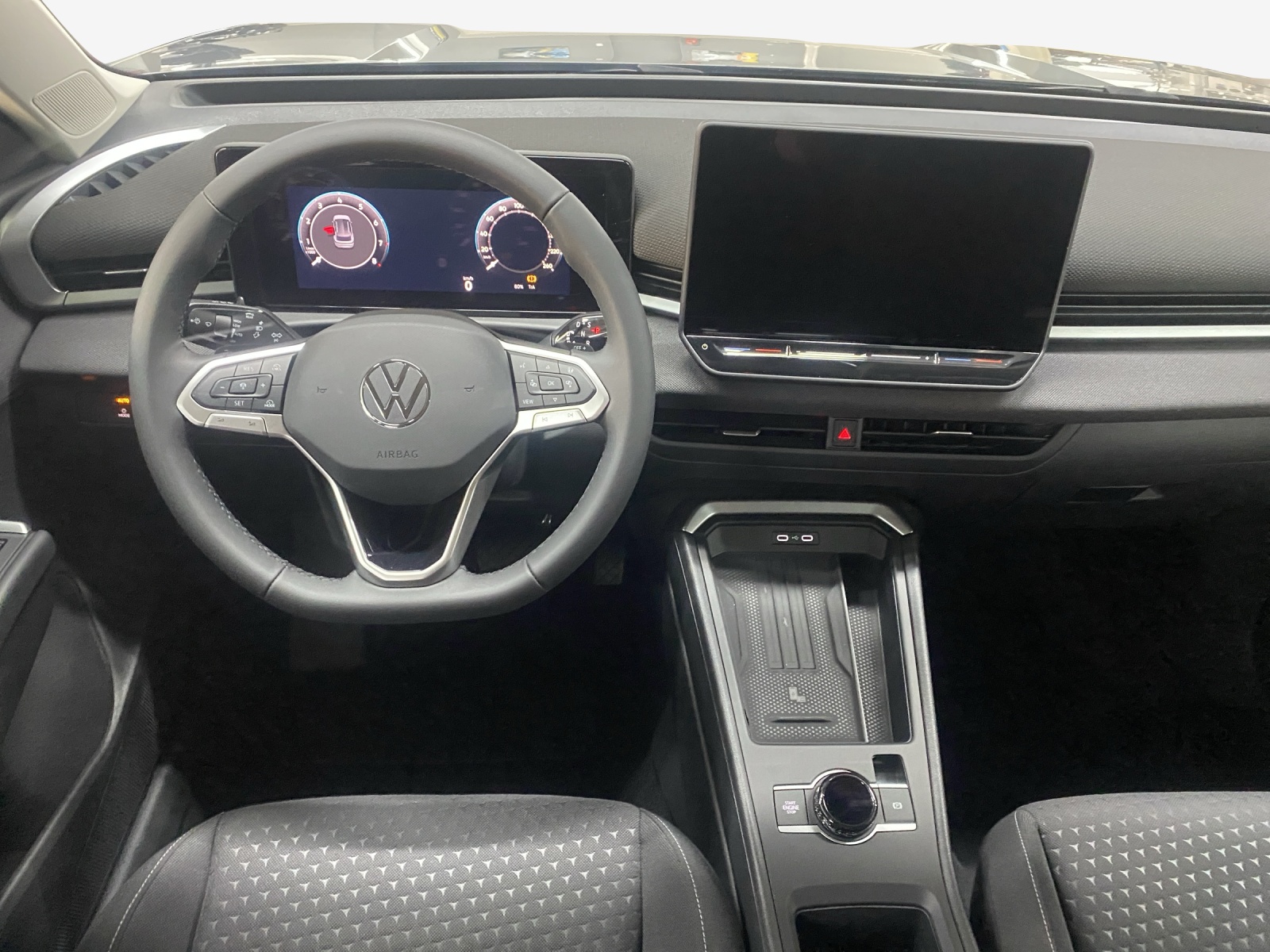 VW T-Roc 1.5 eTSI mHEV Life DSG-image-8