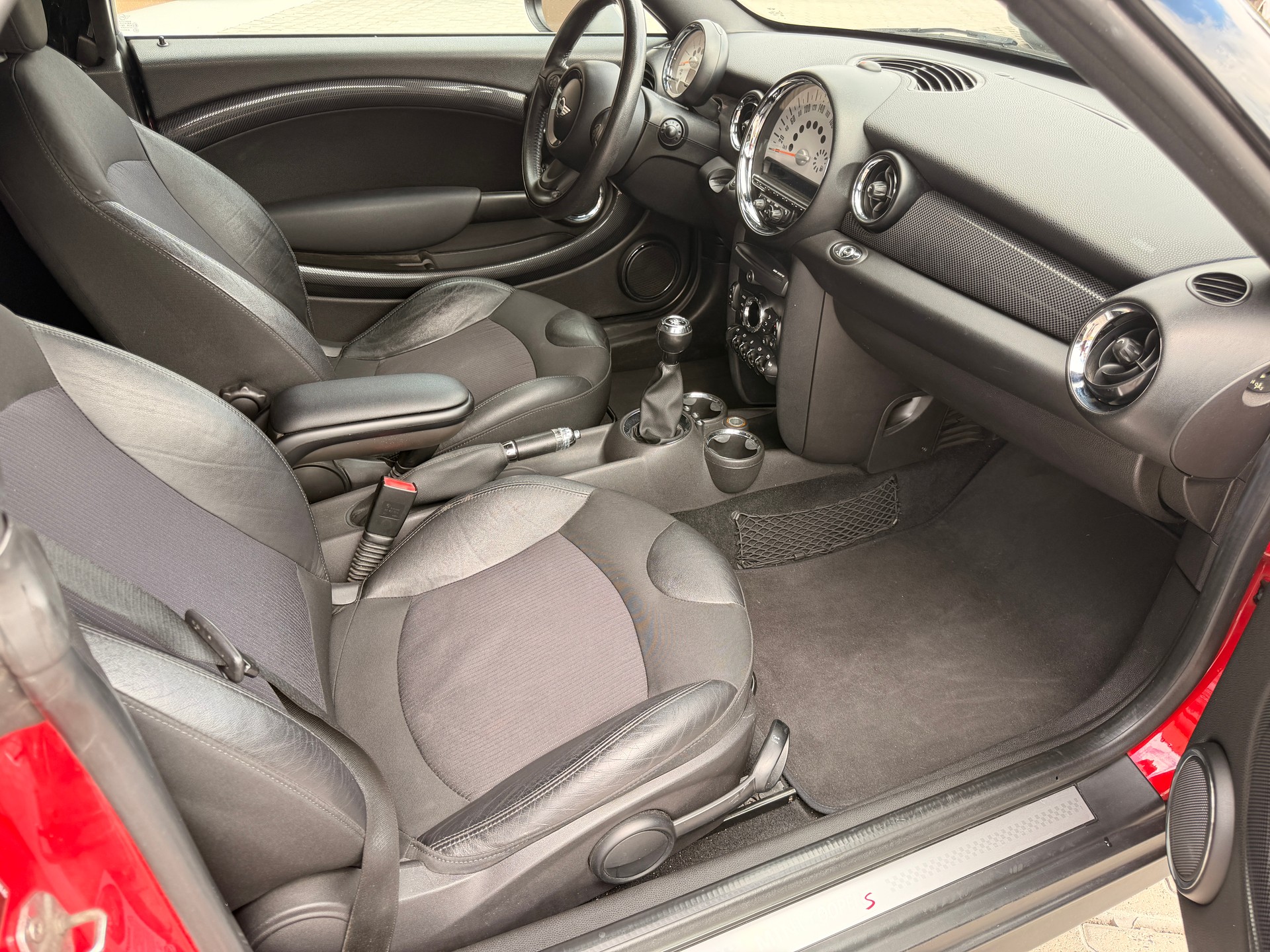 MINI Cooper S Roadster-image-5
