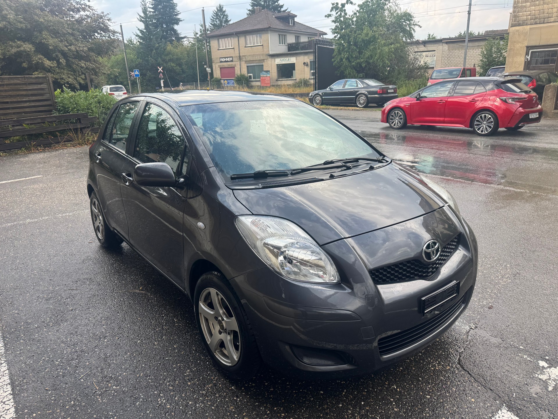 TOYOTA Yaris 1.33 Linea Luna