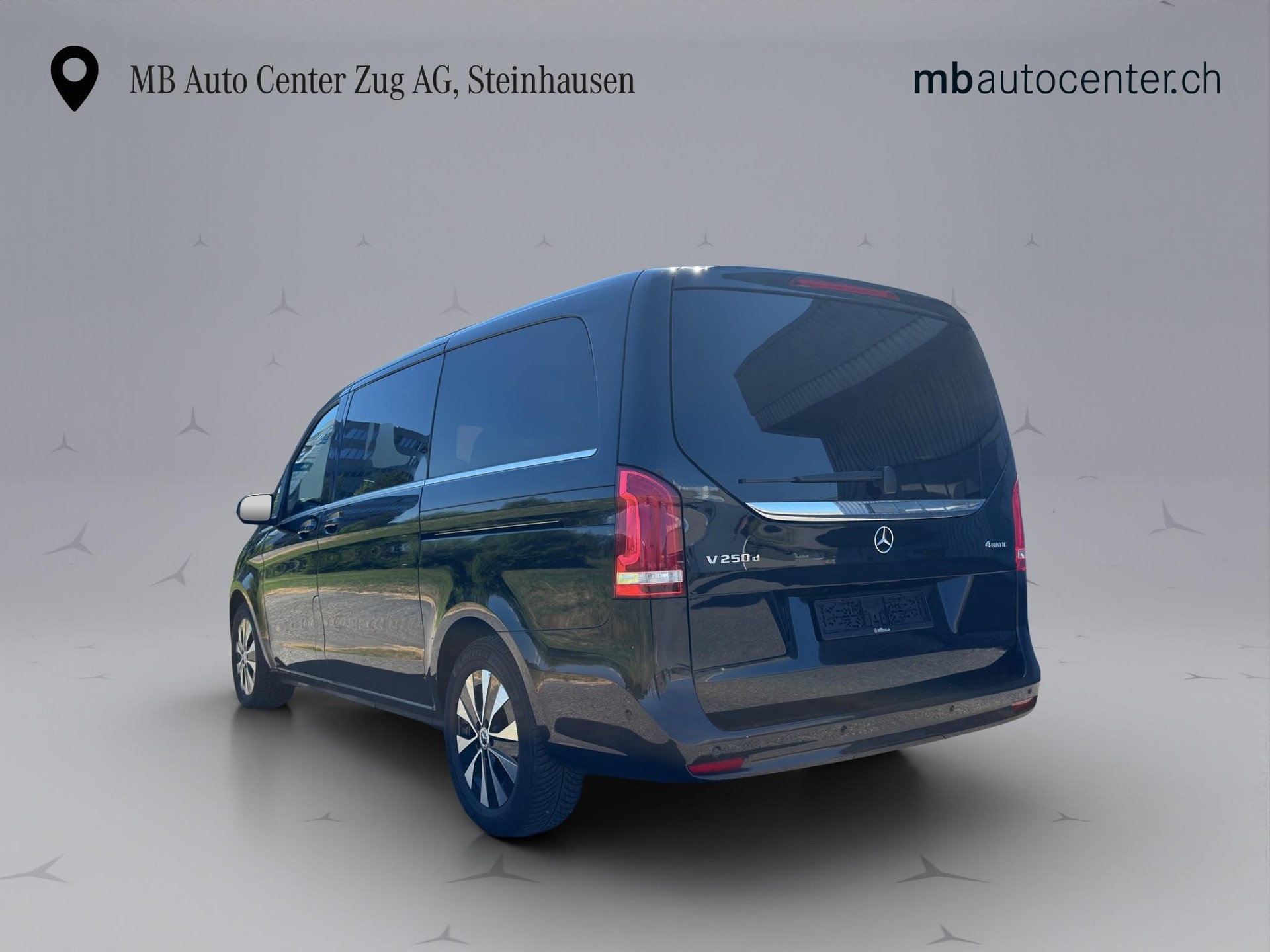MERCEDES-BENZ V 250 d Avantgarde lang 4matic Van-showroom-element-3