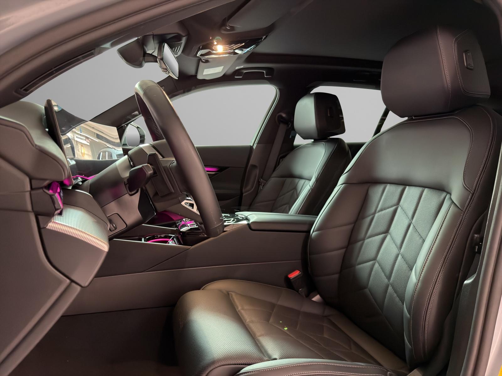 BMW 530e xDrive Touring M-SportPaket-image-11