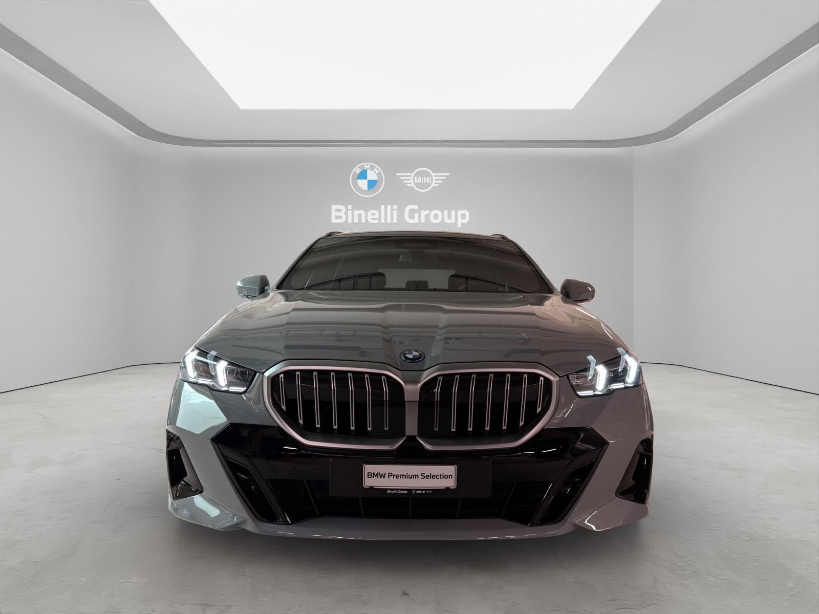 BMW 530e xDrive Touring M-SportPaket-image-8