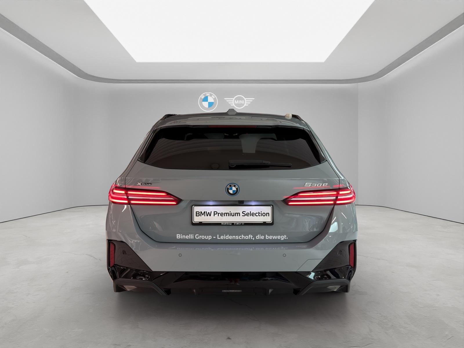 BMW 530e xDrive Touring M-SportPaket-image-4