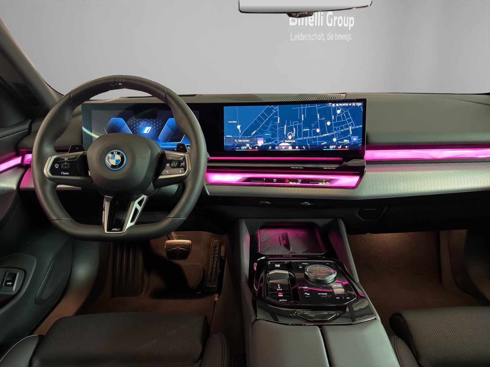 BMW 530e xDrive Touring M-SportPaket-image-13