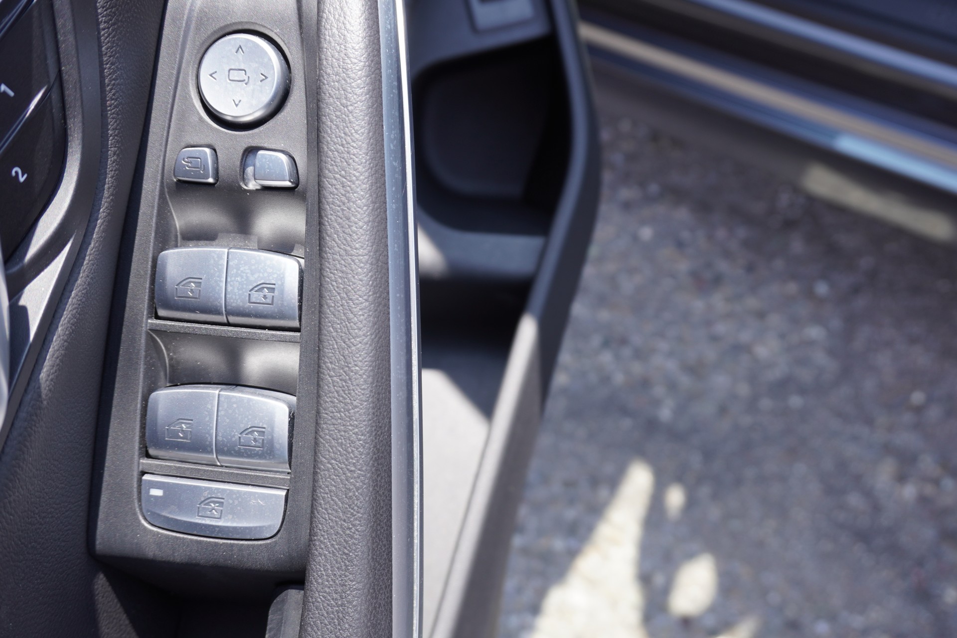 BMW 330i Touring xDrive Steptronic-image-14