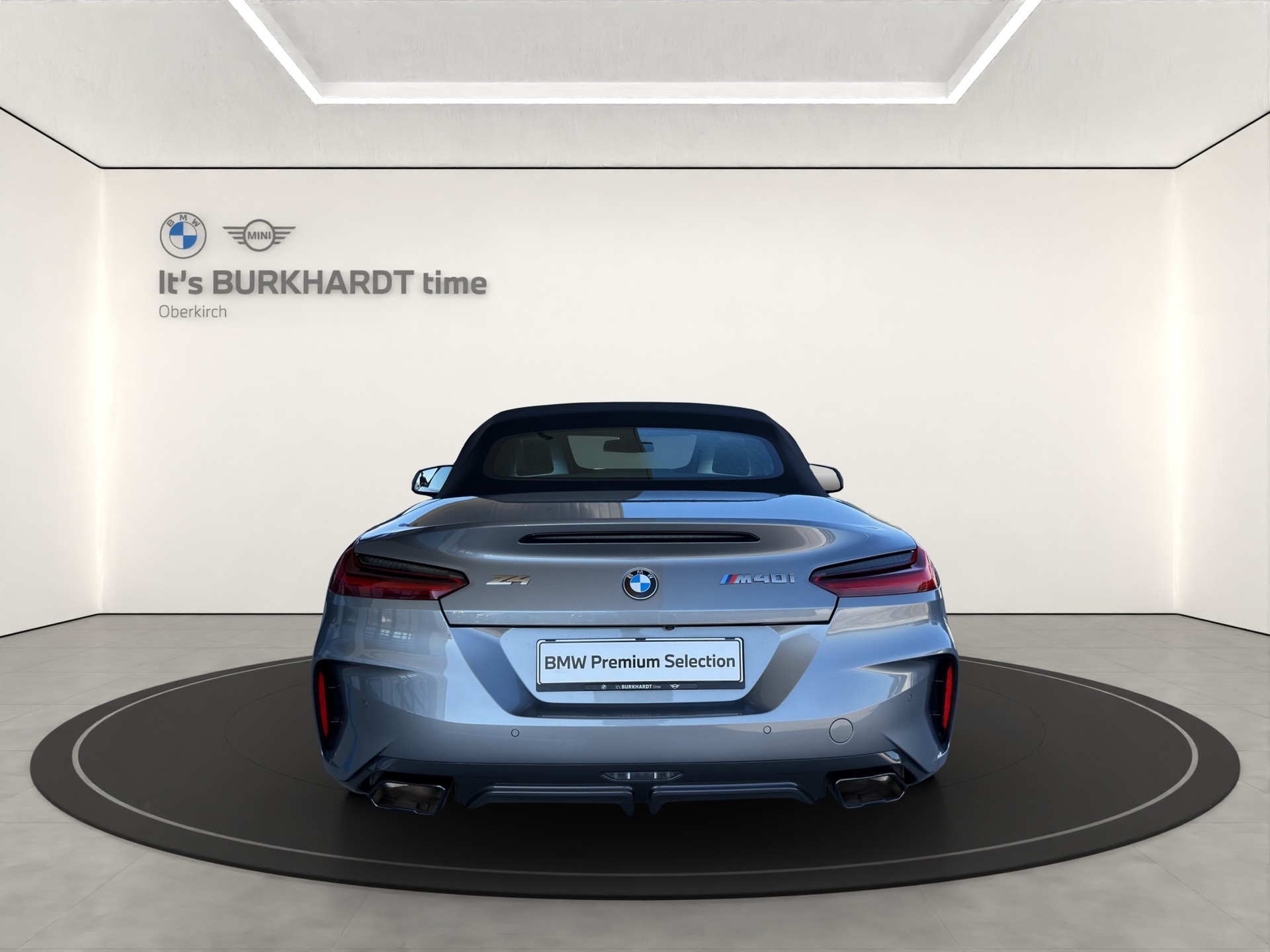 BMW Z4 M40i-showroom-element-3