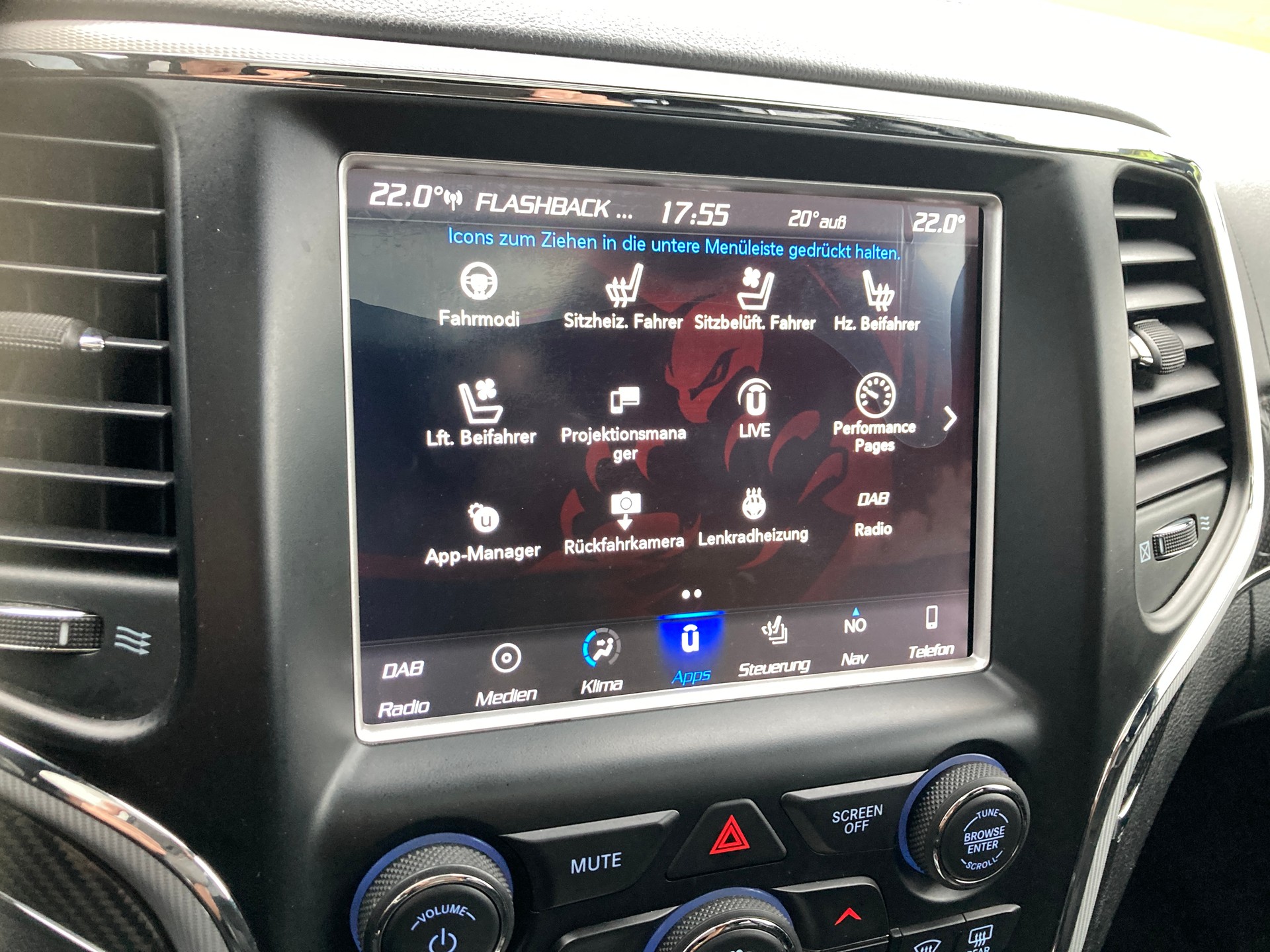 JEEP Grand Cherokee 6.4 V8 HEMI SRT8 Automatic mit Anhängerkupplung-image-17
