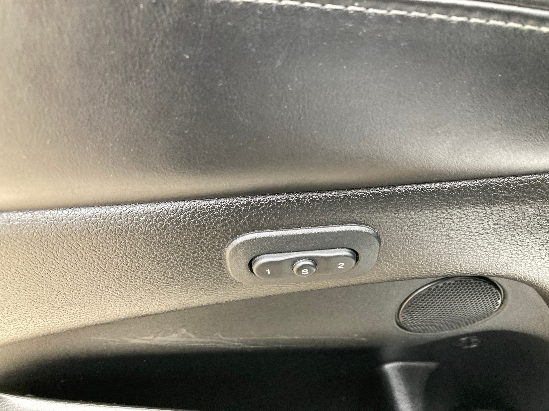 JEEP Grand Cherokee 6.4 V8 HEMI SRT8 Automatic mit Anhängerkupplung-image-13