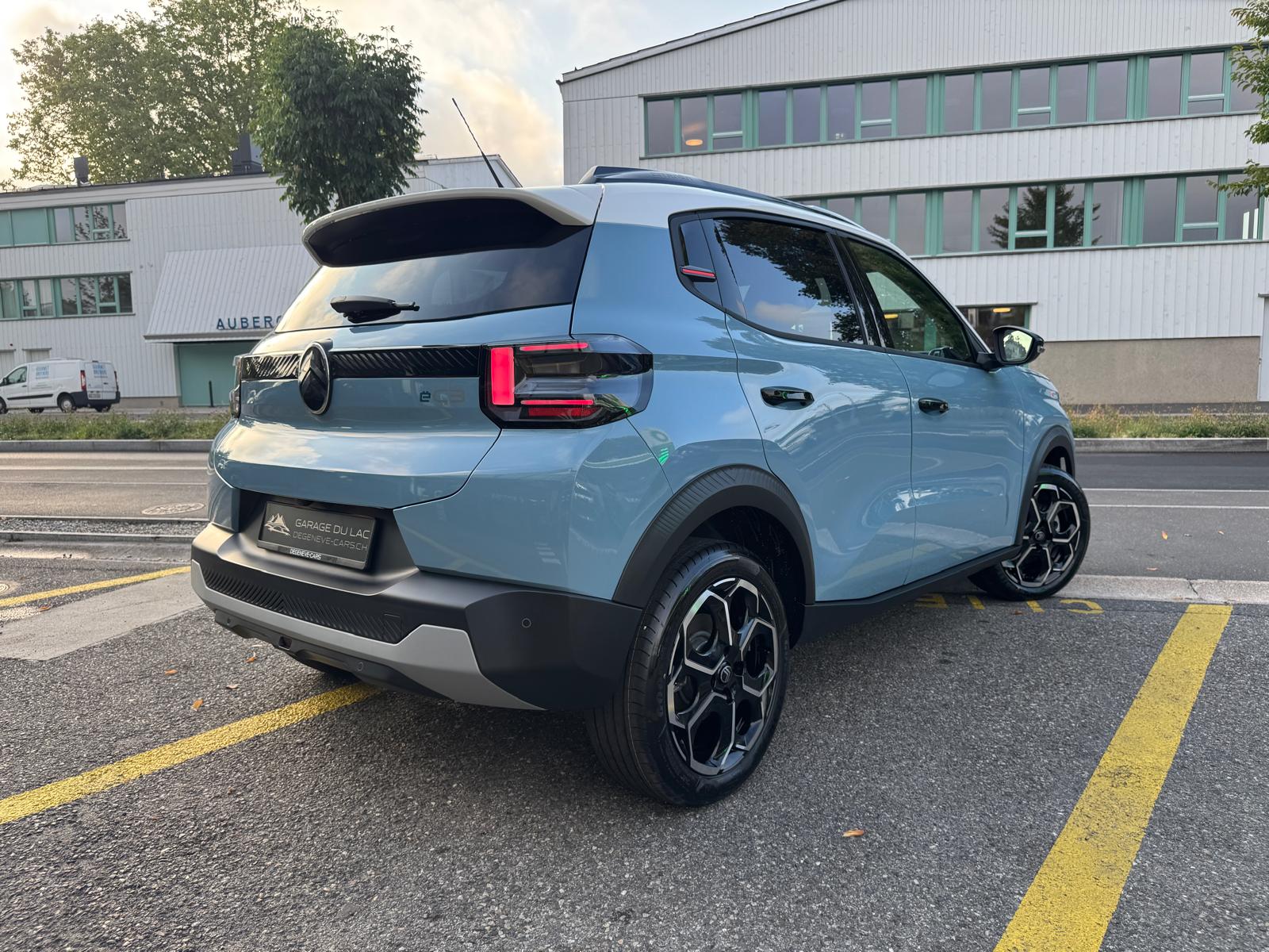 CITROEN e-C3 44kWh Max-showroom-element-3