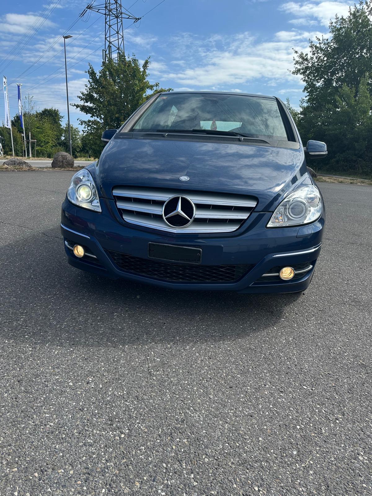 MERCEDES-BENZ B 200 CDI Autotronic