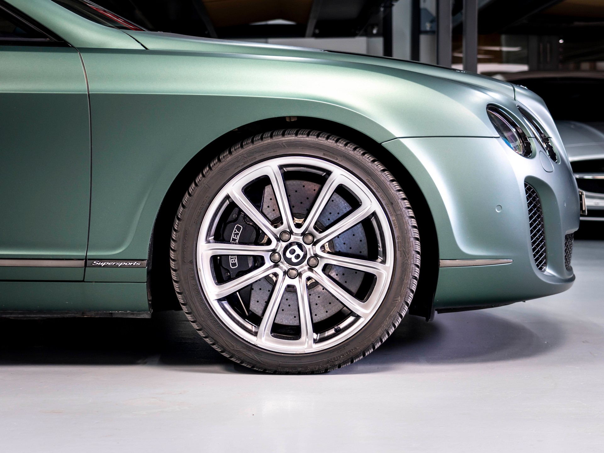 BENTLEY Continental Supersports Convertible 6.0-image-10