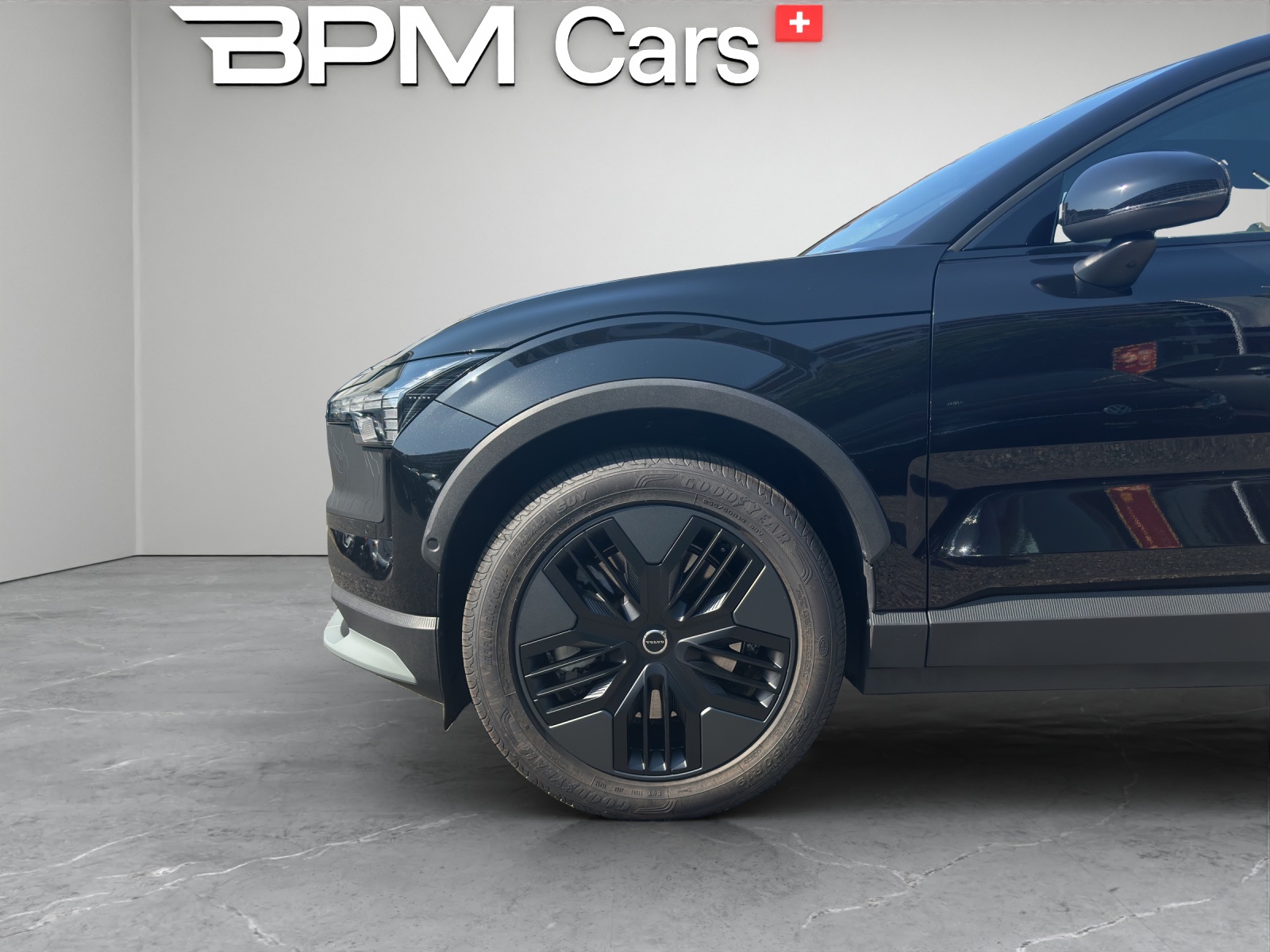 VOLVO EX30 CC E60 Twin Performance AWD-image-8