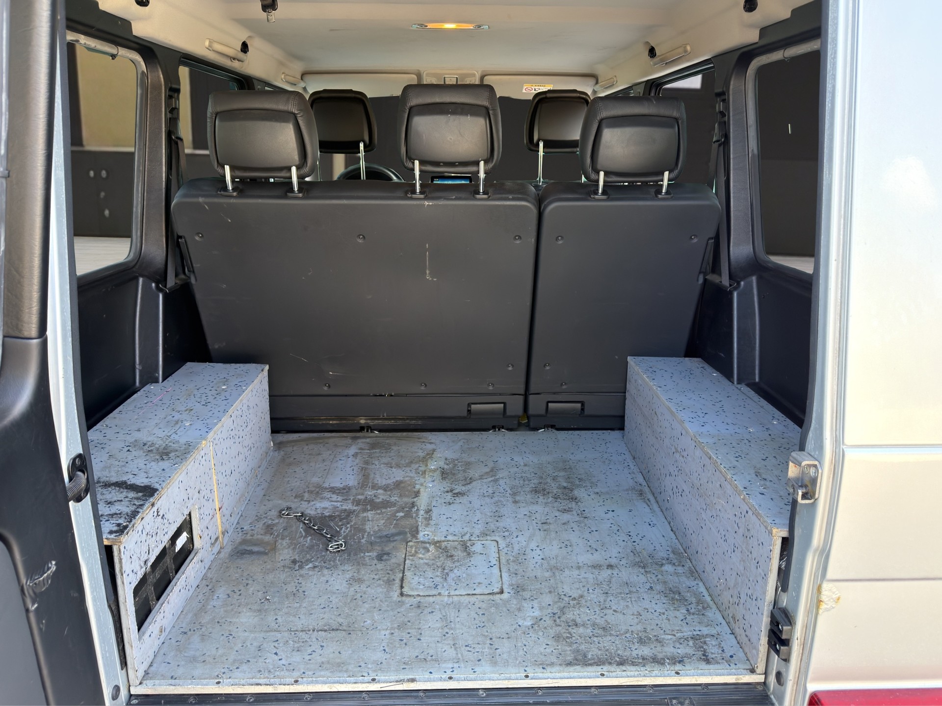 MERCEDES-BENZ G 350 d 7G-Tronic-image-13