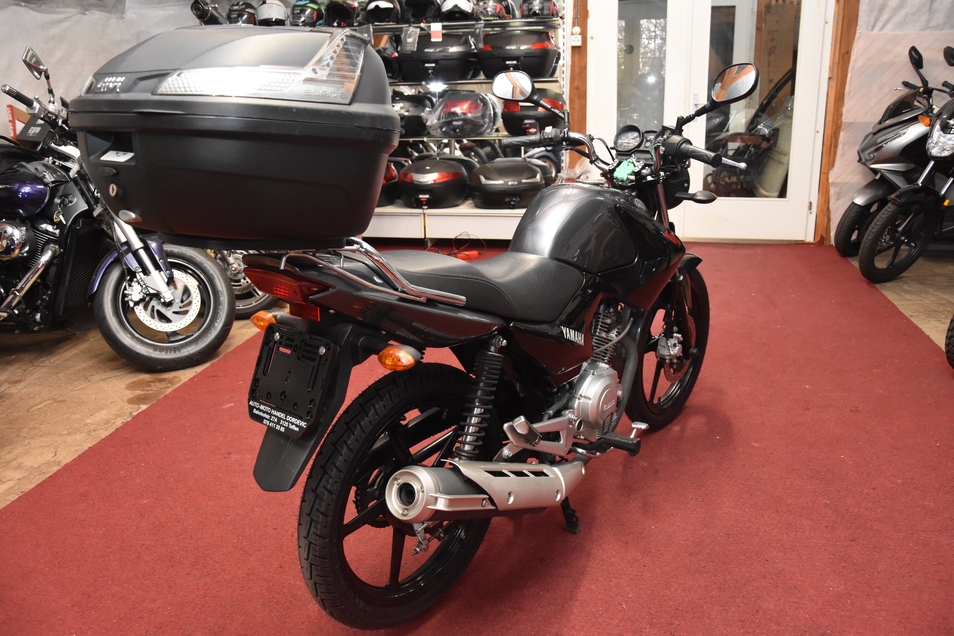 YAMAHA YBR 125-image-4