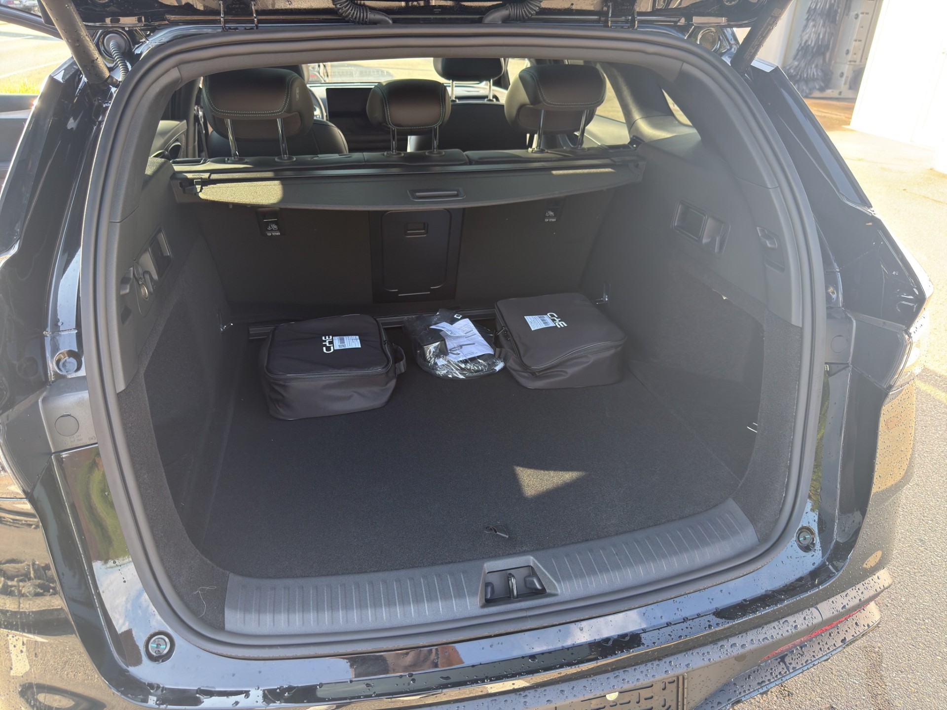 BYD Seal 6 DM-i Touring Comfort-image-14
