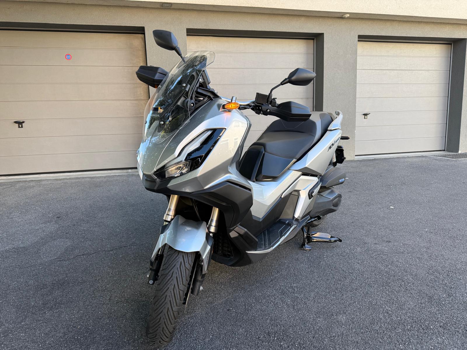 HONDA ADV 350-image-0