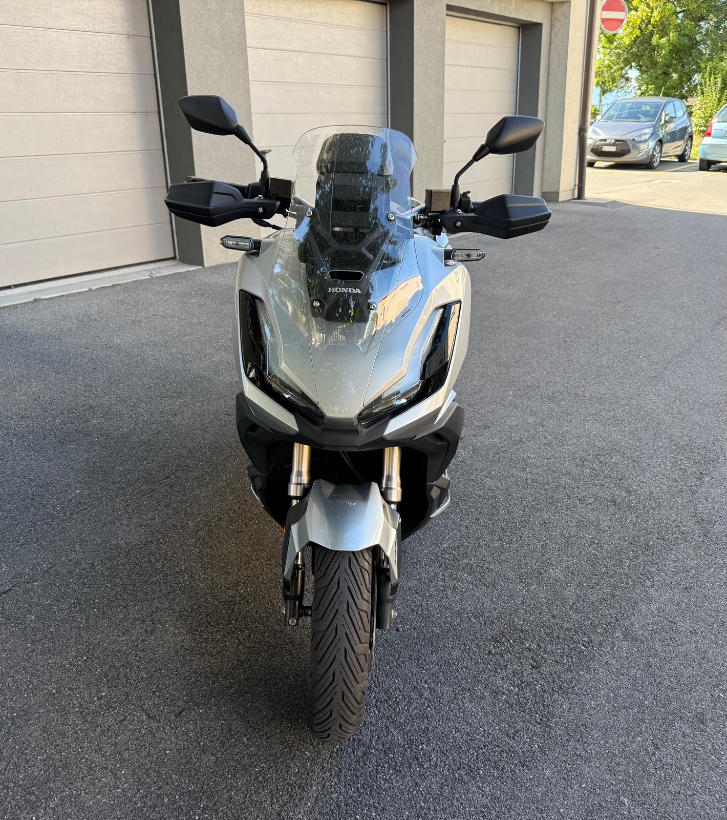 HONDA ADV 350-image-6