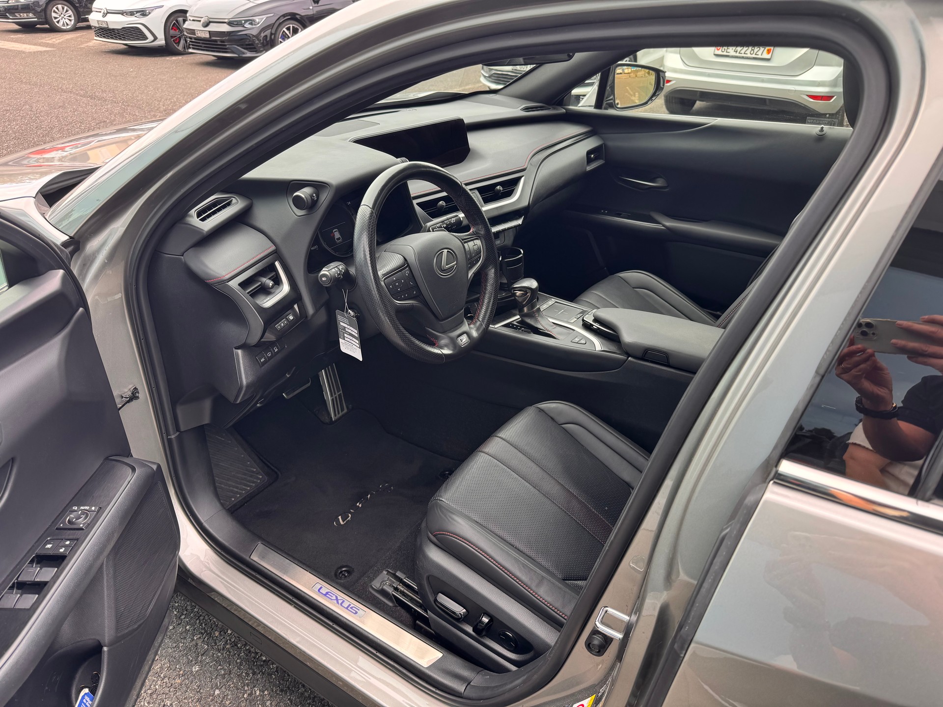 LEXUS 250h F-Sport-image-5