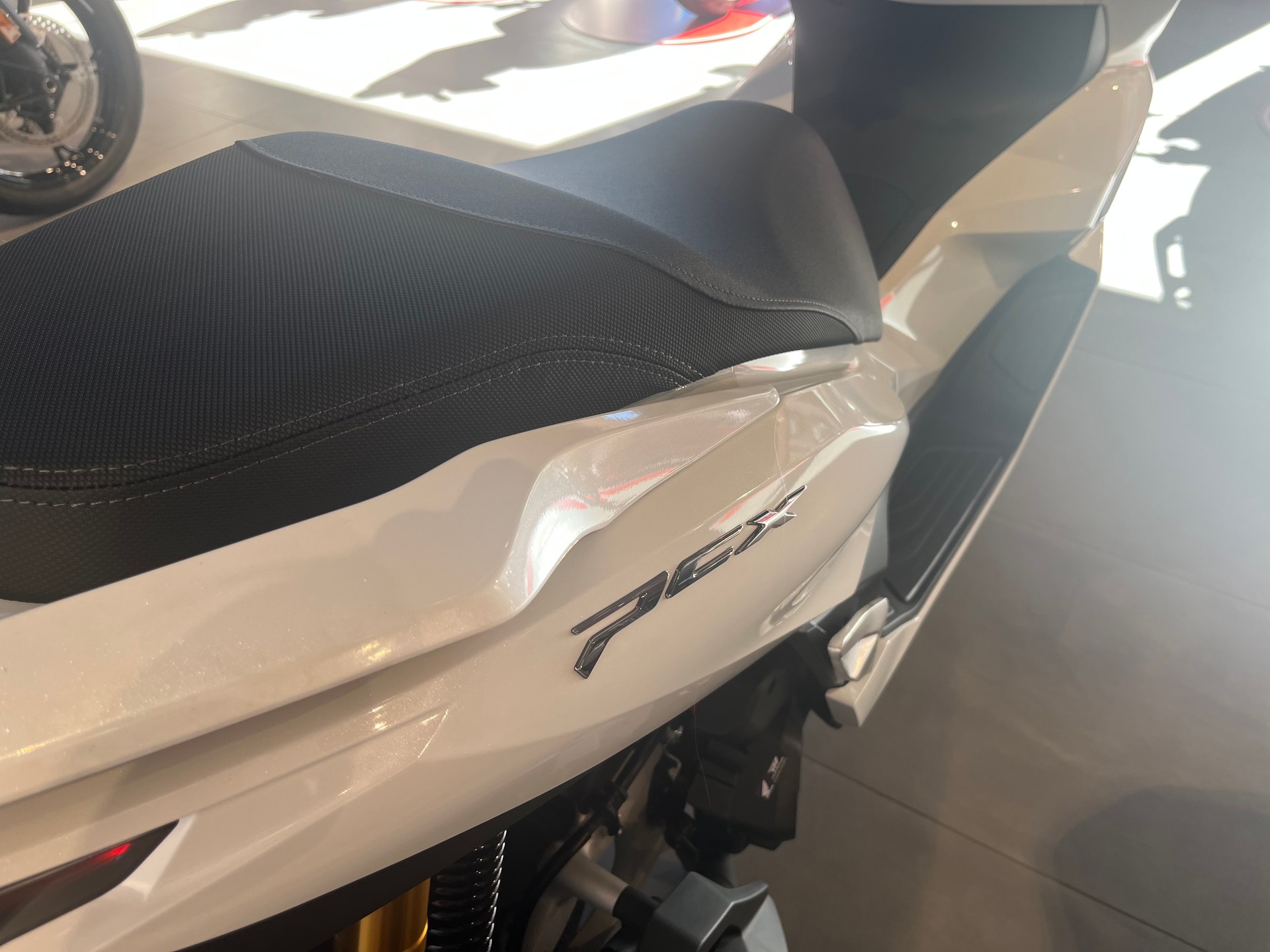 HONDA PCX 125 DX TFT. connectivity-image-11