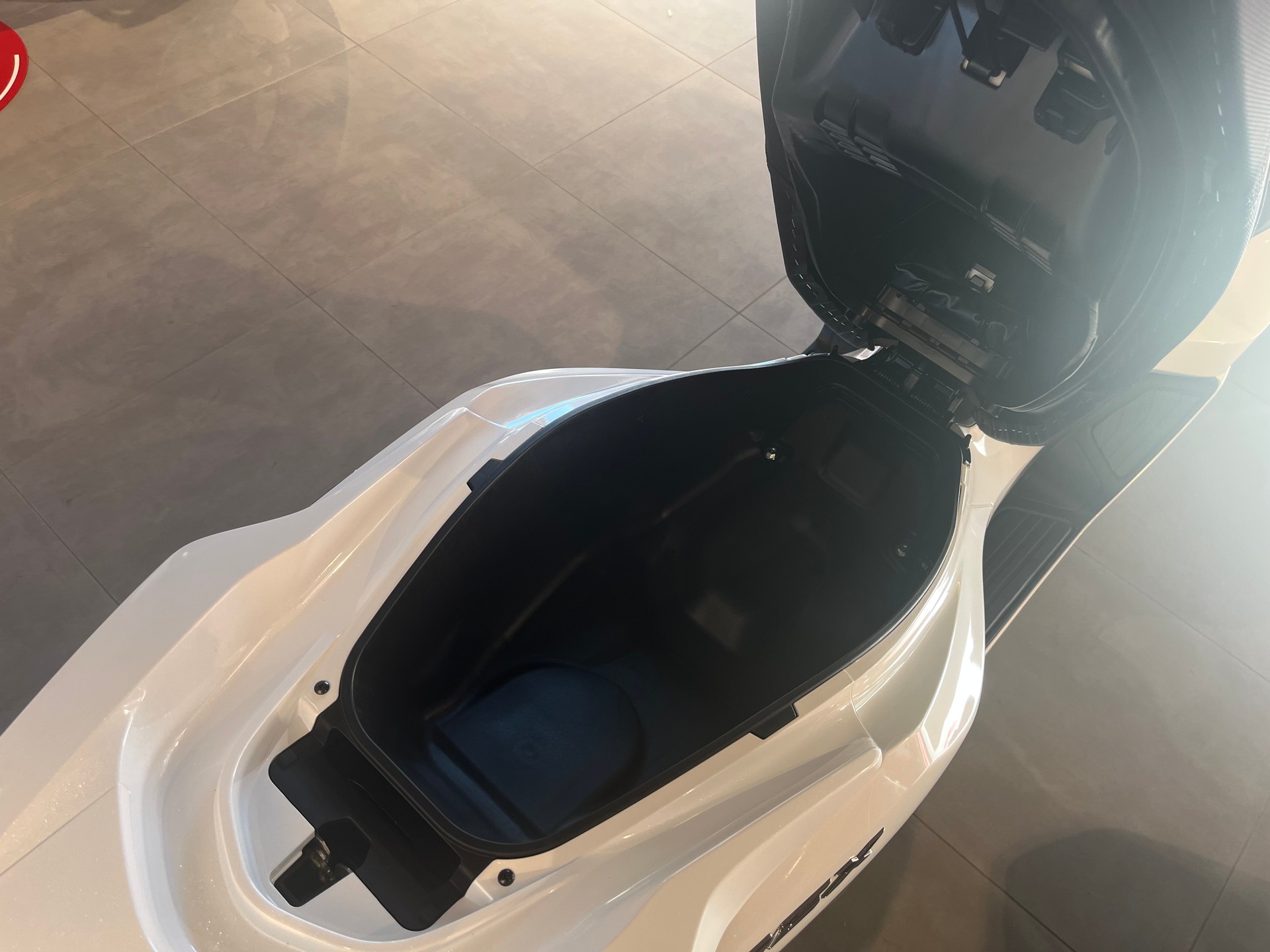 HONDA PCX 125 DX TFT. connectivity-image-12