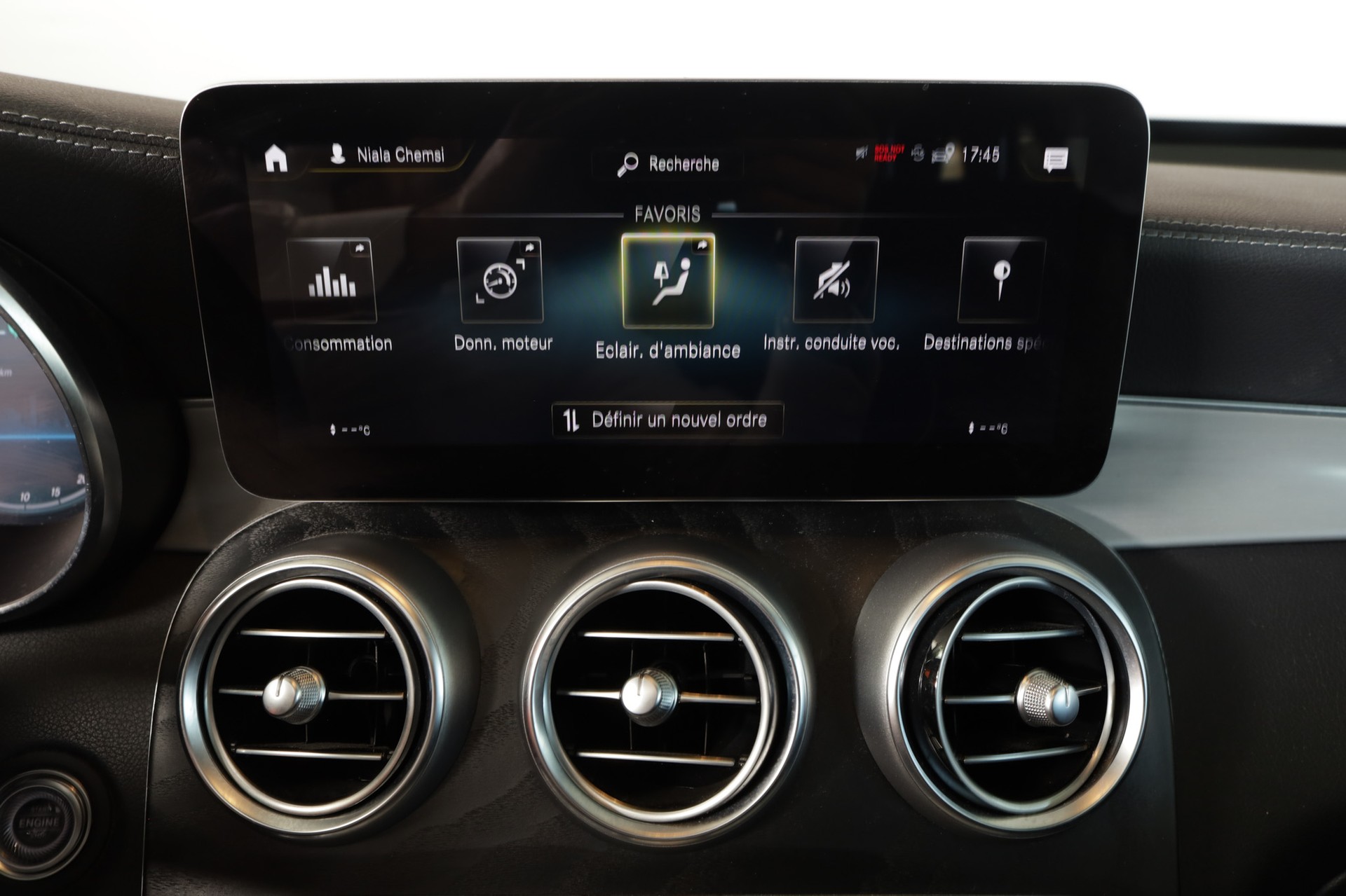 MERCEDES-BENZ GLC 300 AMG Line 4Matic Graphite Grey-image-14