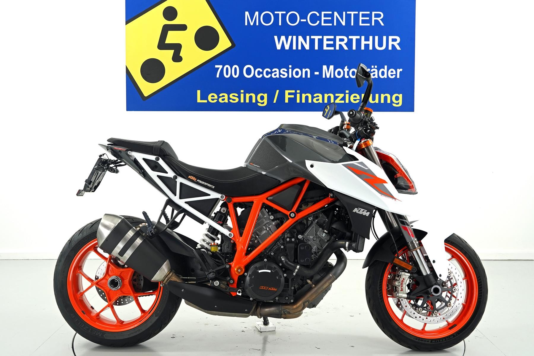 KTM 1290 Super Duke R ABS-image-0
