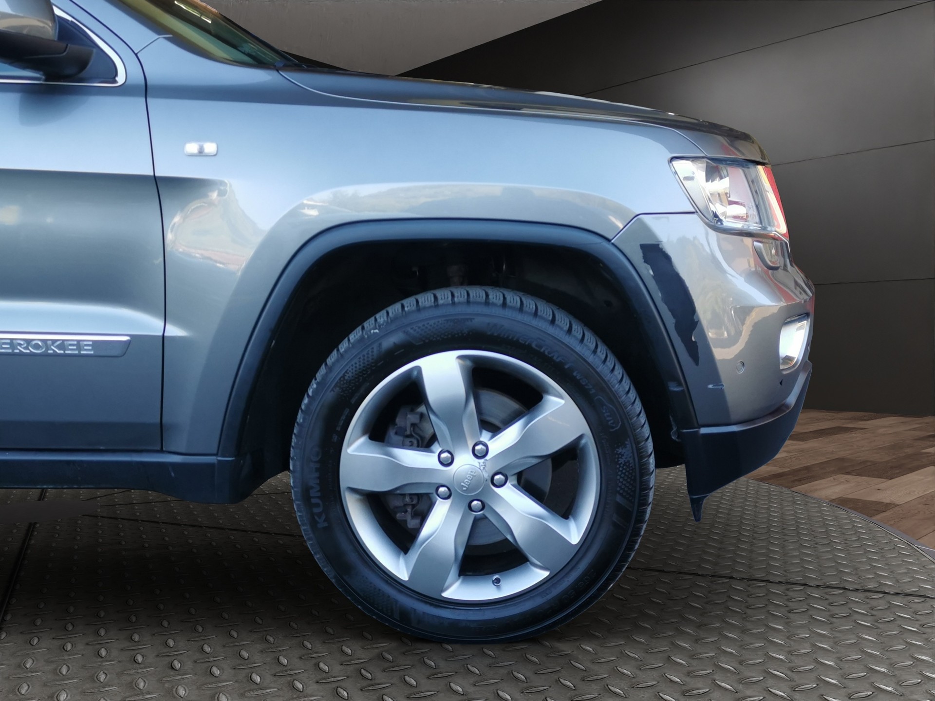 JEEP Grand Cherokee 3.0 CRD Overland Automatic-showroom-element-3