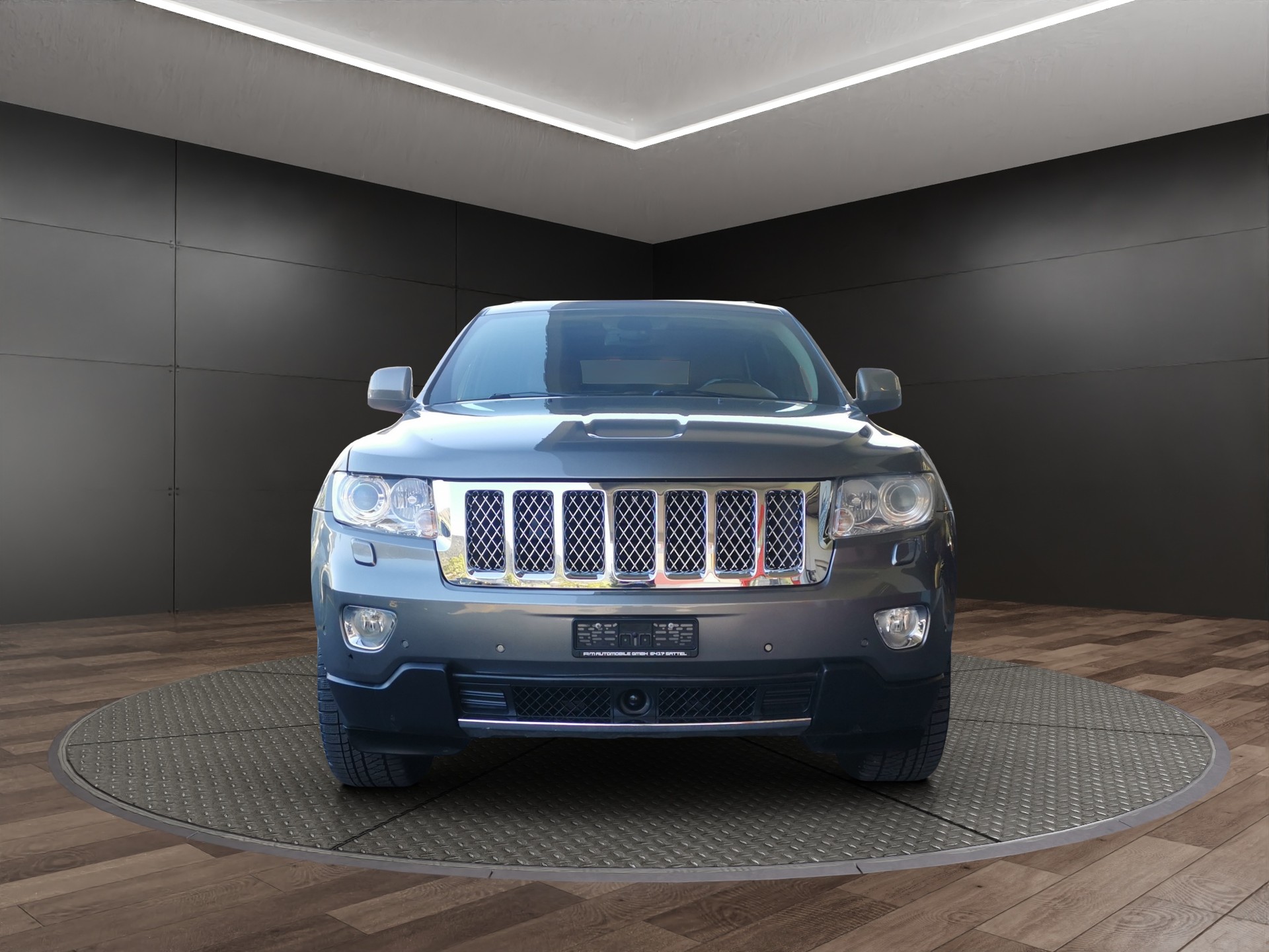 JEEP Grand Cherokee 3.0 CRD Overland Automatic-showroom-element-2