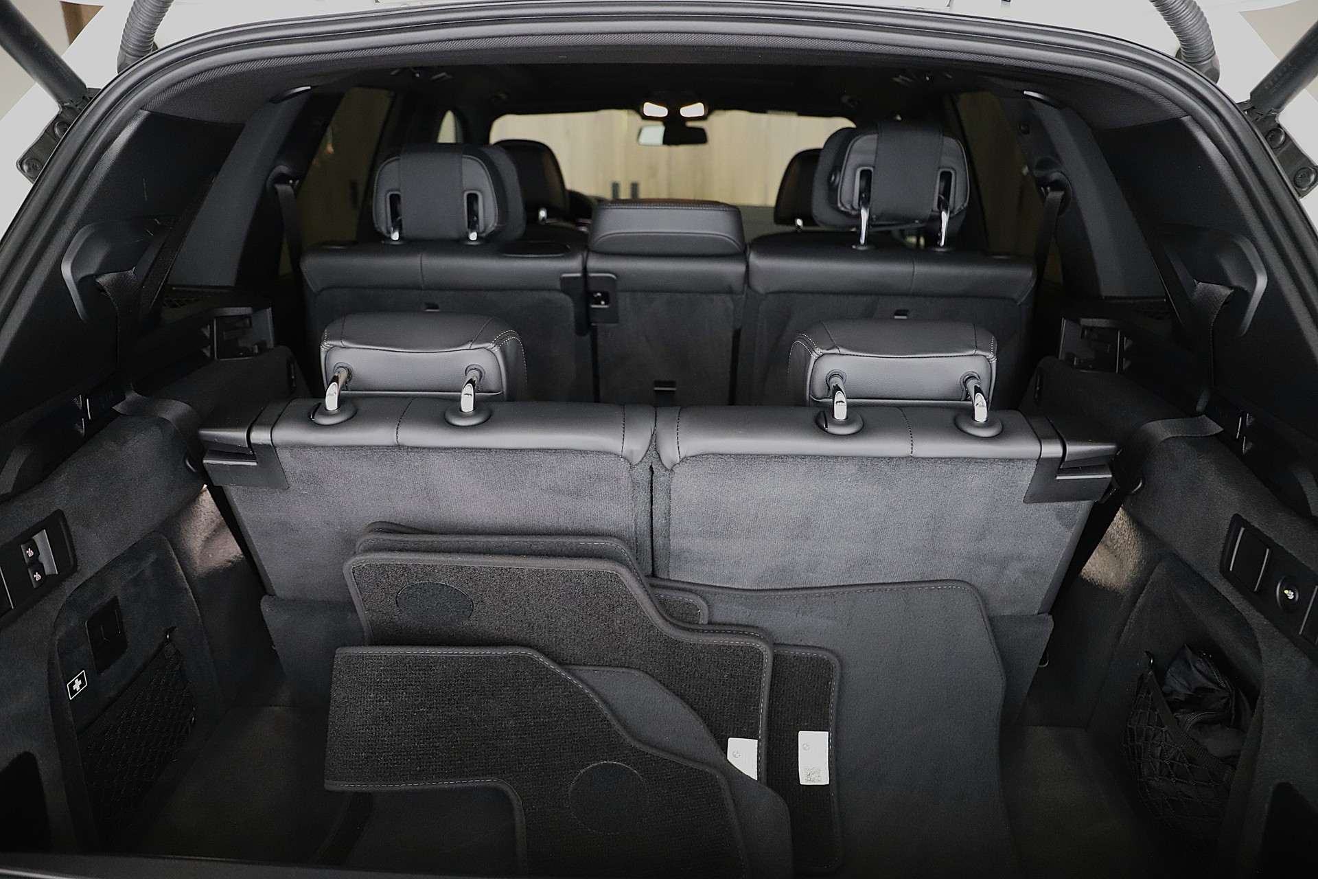 BMW X5 xDrive 48V 40d M Sport Steptronic und 7-Sitzer-image-7