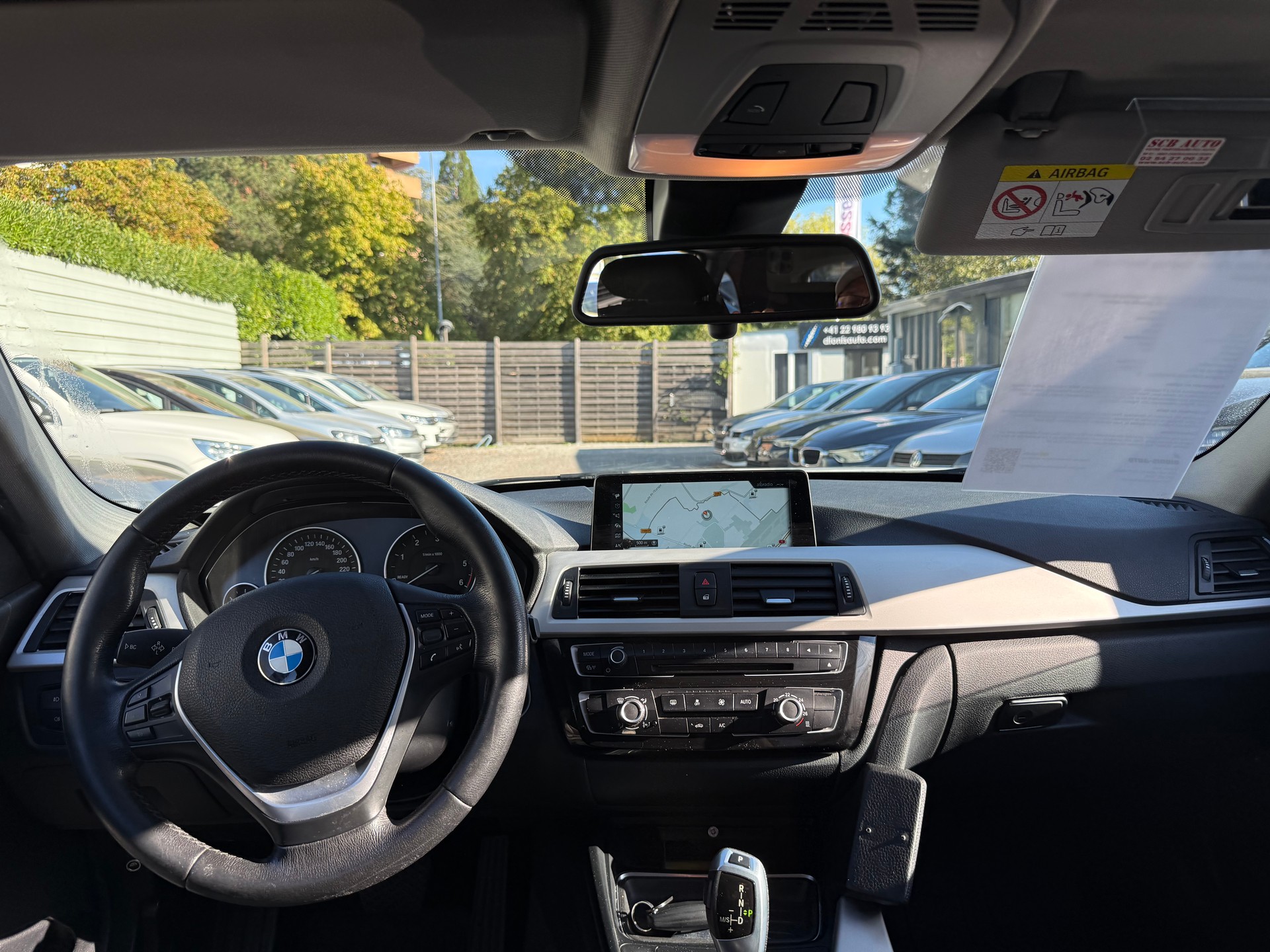 BMW 320d xDrive Touring Sport Line Steptronic-image-11