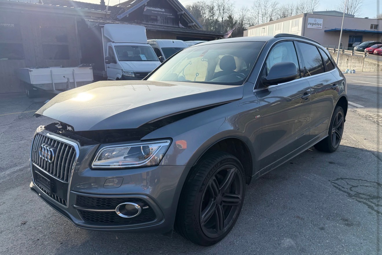 AUDI Q5 2.0 TFSI quattro tiptronic