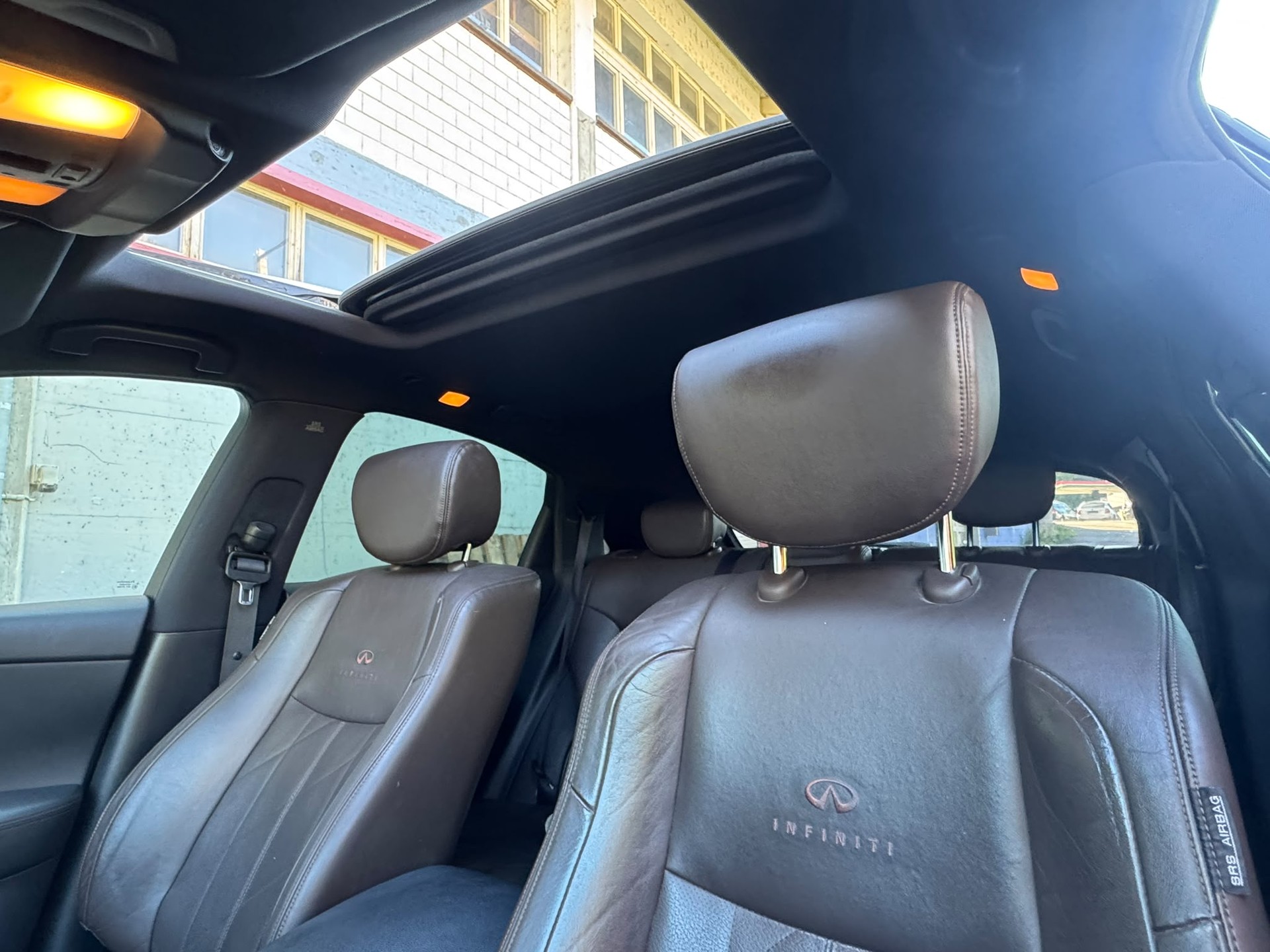 INFINITI FX30d S Premium AWD Automatic-image-10