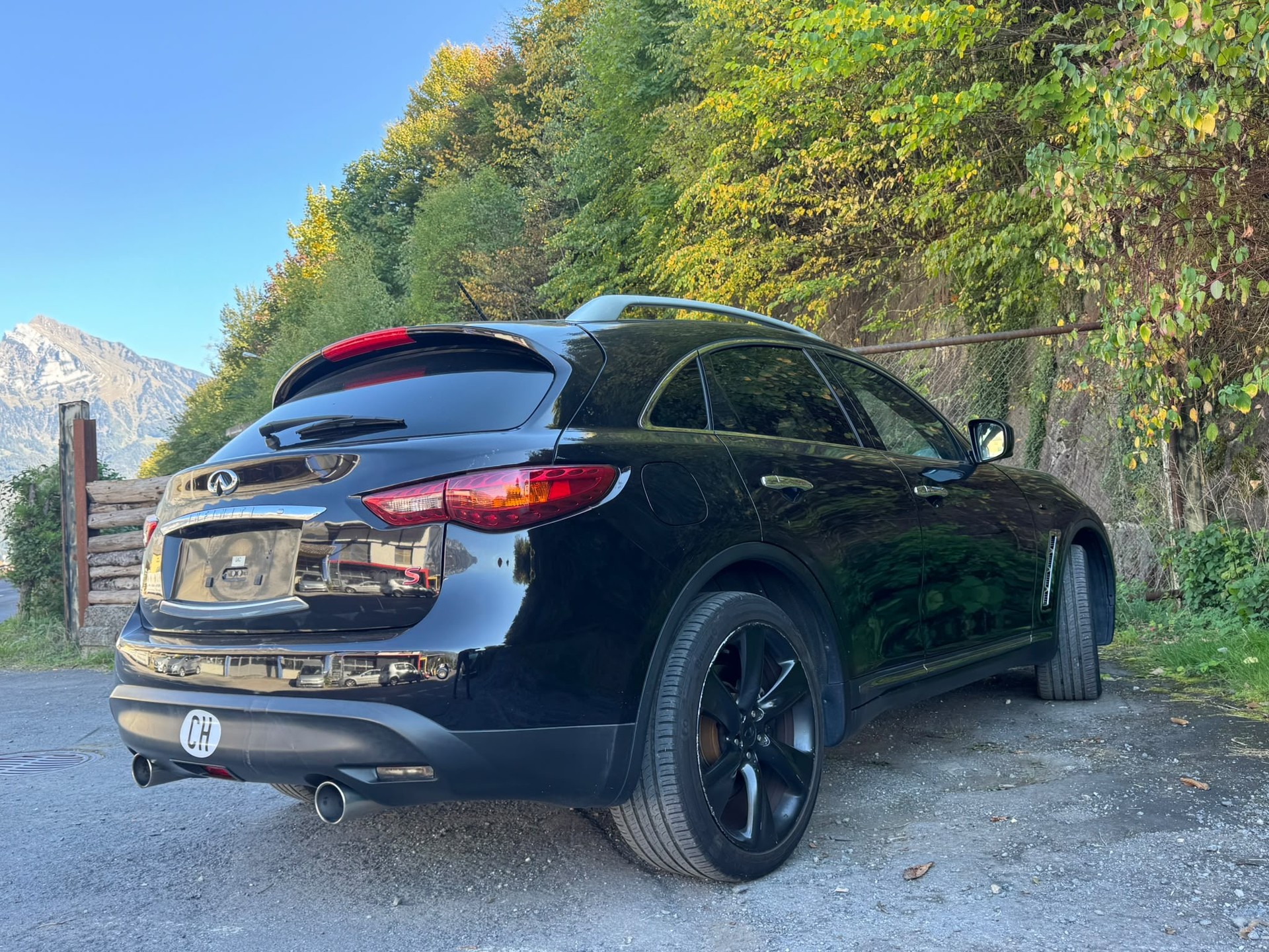 INFINITI FX30d S Premium AWD Automatic-image-6
