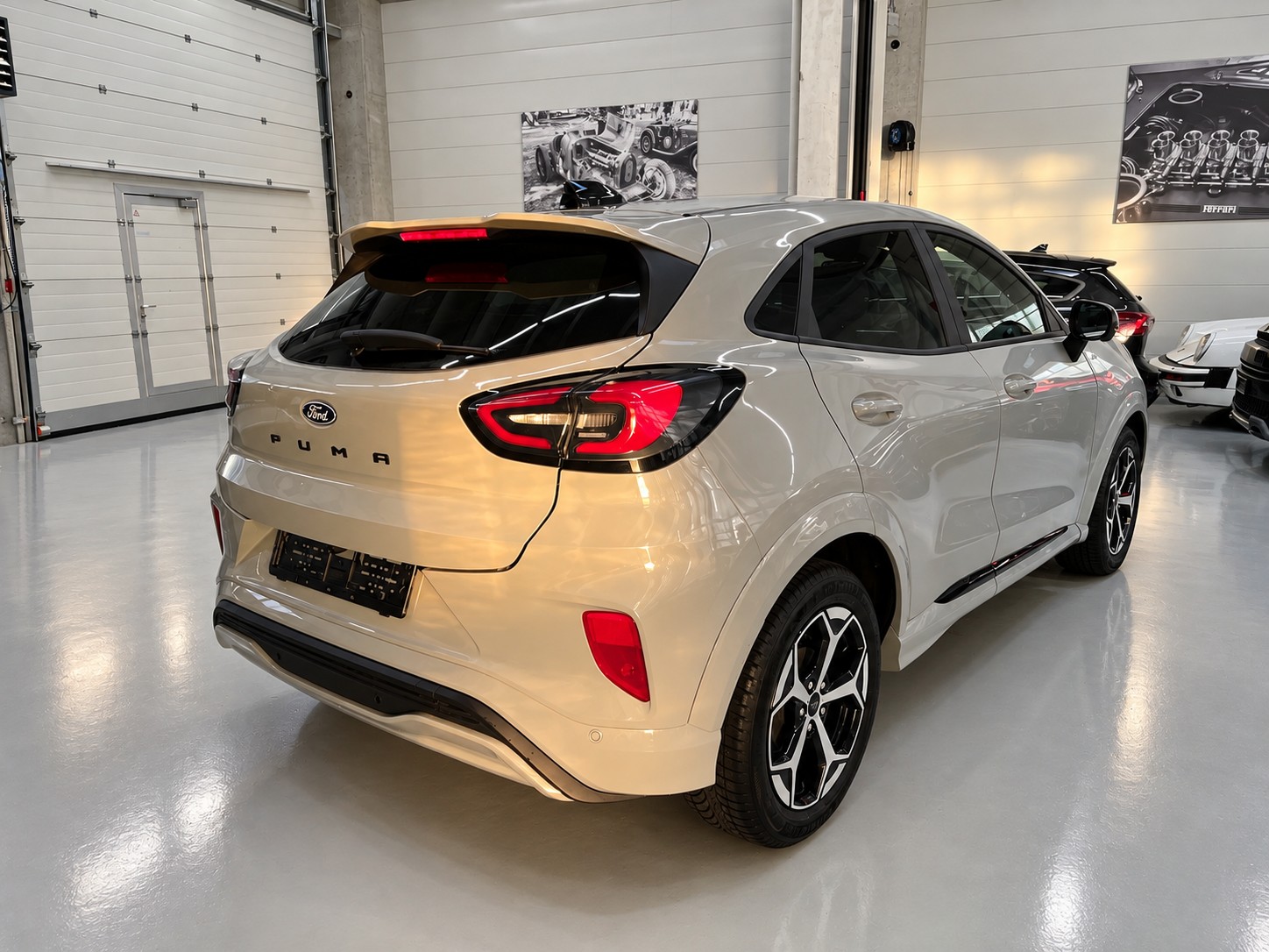 FORD Puma 1.0 MHEV ST-Line X Automat-showroom-element-3