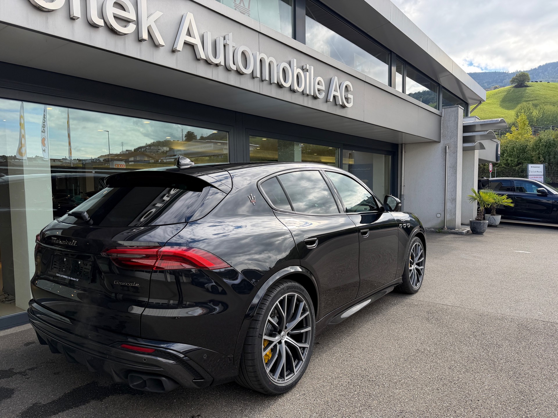 MASERATI Grecale 3.0 Trofeo Modelljahr 2027-showroom-element-3