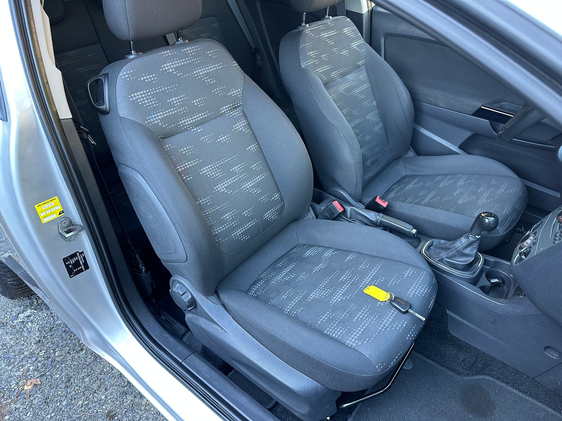 OPEL Corsa 1.4 TP Enjoy FIXPREIS-image-16
