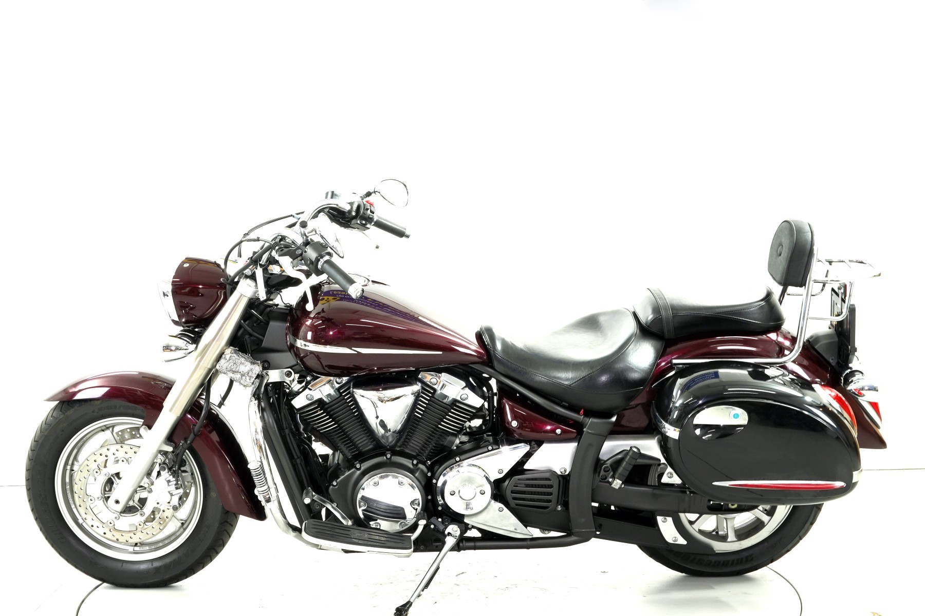 YAMAHA XVS 1300 ABS-image-4