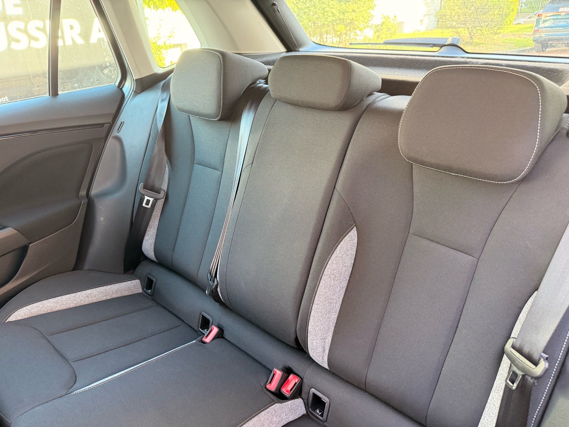 SKODA Kamiq Selection ***ANHÄNGERKUPPLUNG & 5 JAHRE SKODA WERKSGARANTIE ***-image-25
