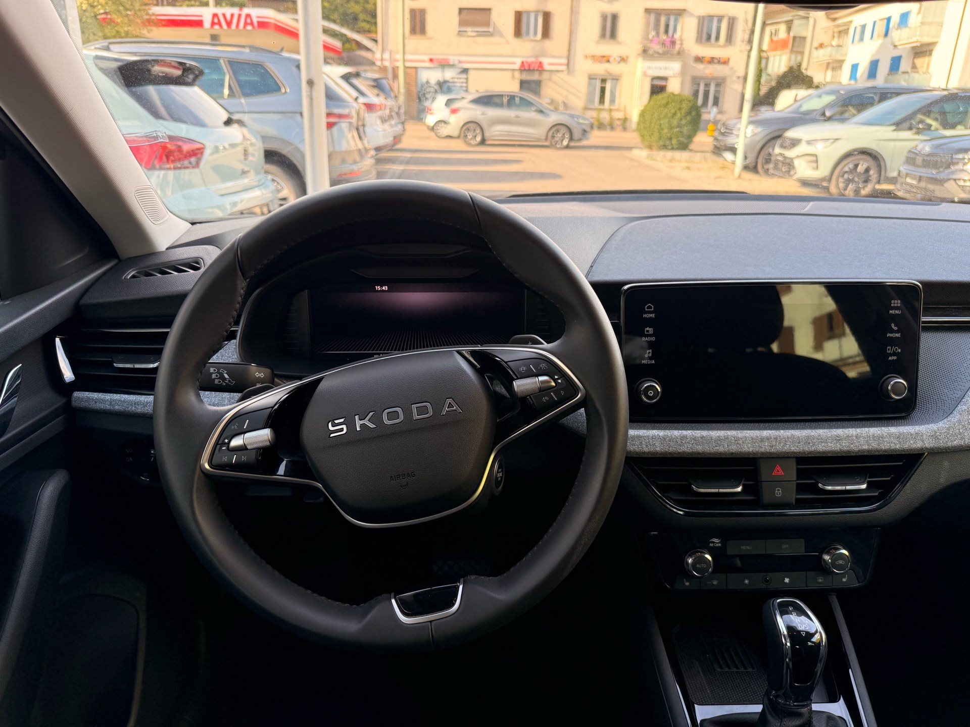 SKODA Kamiq Selection ***ANHÄNGERKUPPLUNG & 5 JAHRE SKODA WERKSGARANTIE ***-image-9