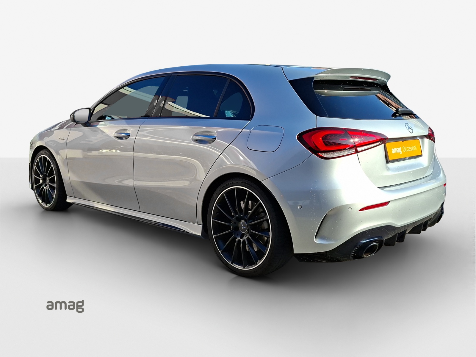 MERCEDES-BENZ A 35 AMG 4Matic Speedshift-showroom-element-2