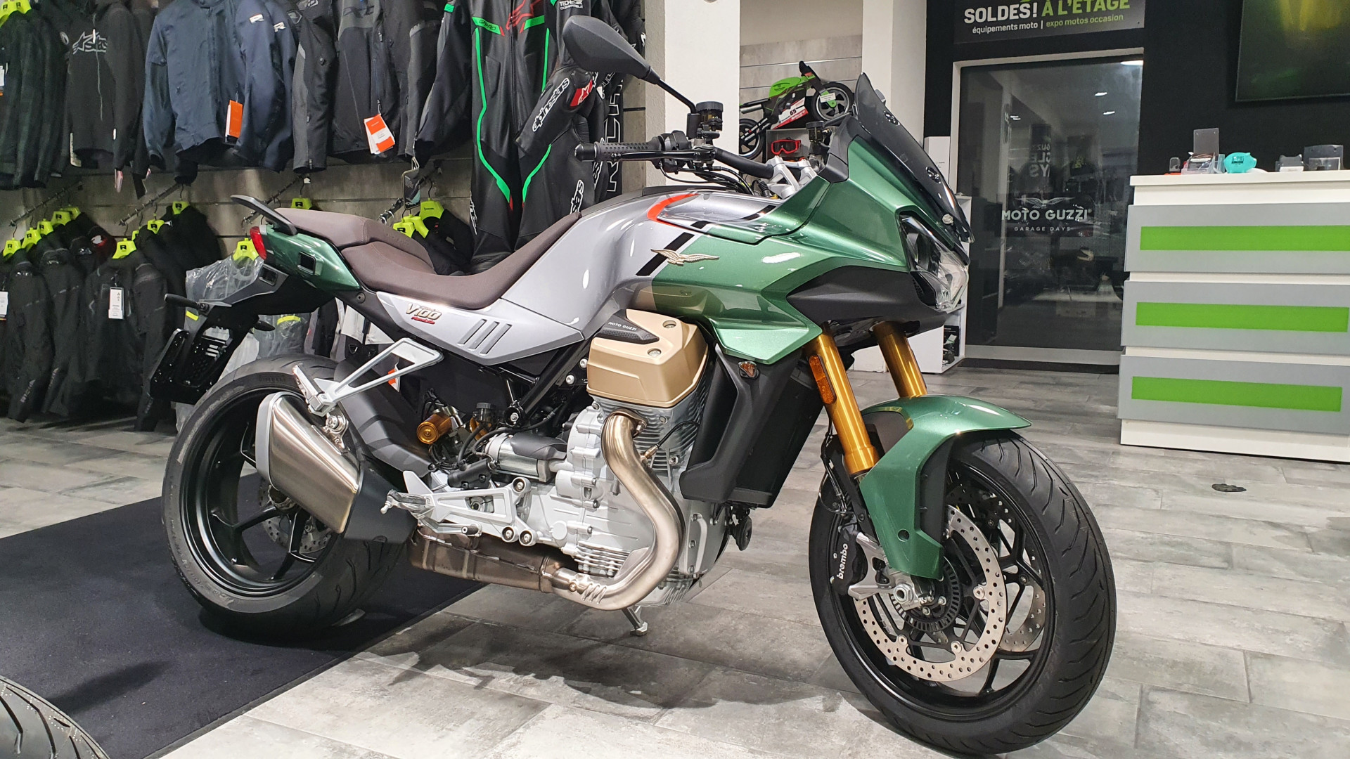 MOTO GUZZI V100 Mandello S-image-0